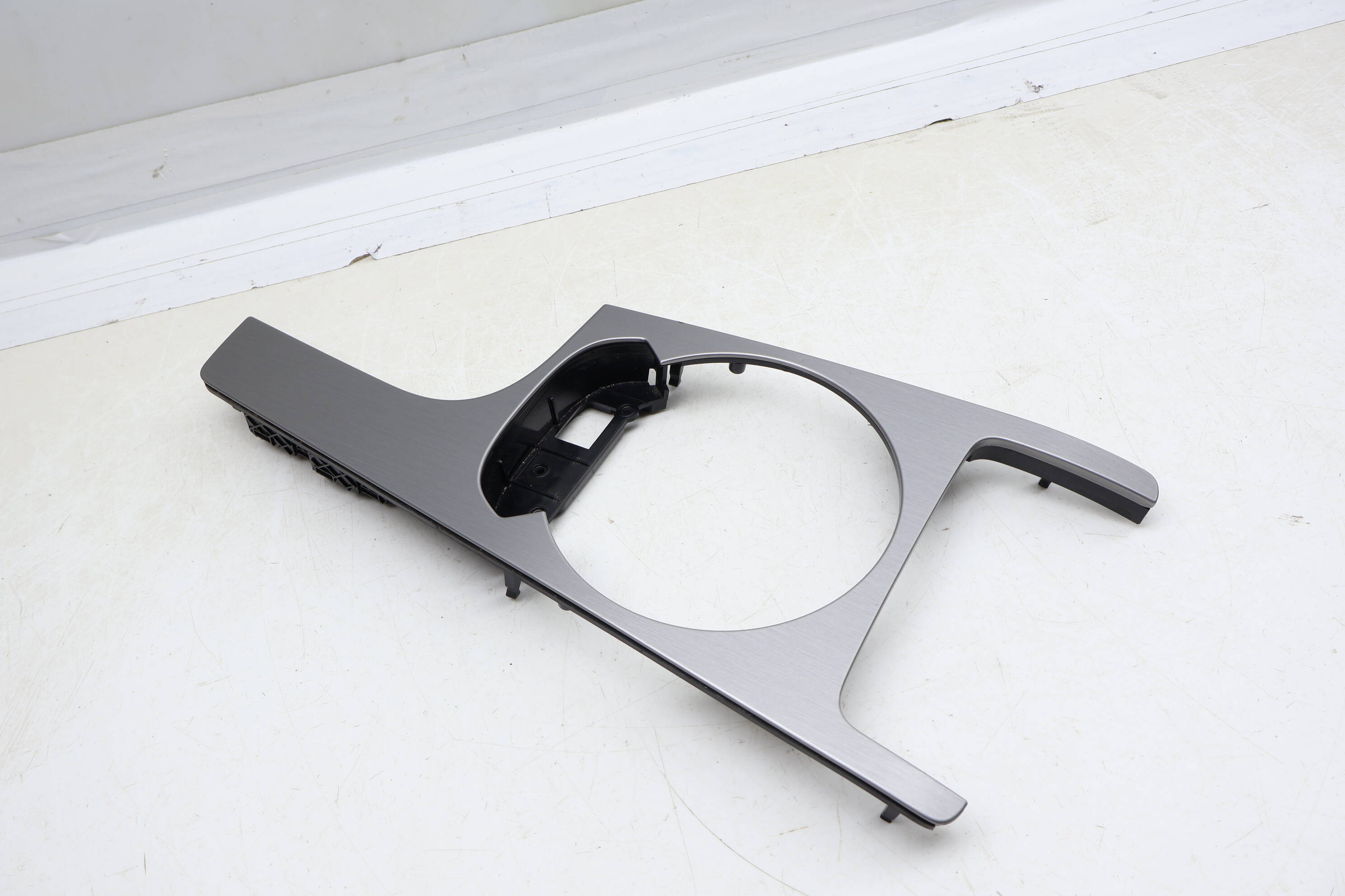 Center Console / Shifter Trim 8J1863916P