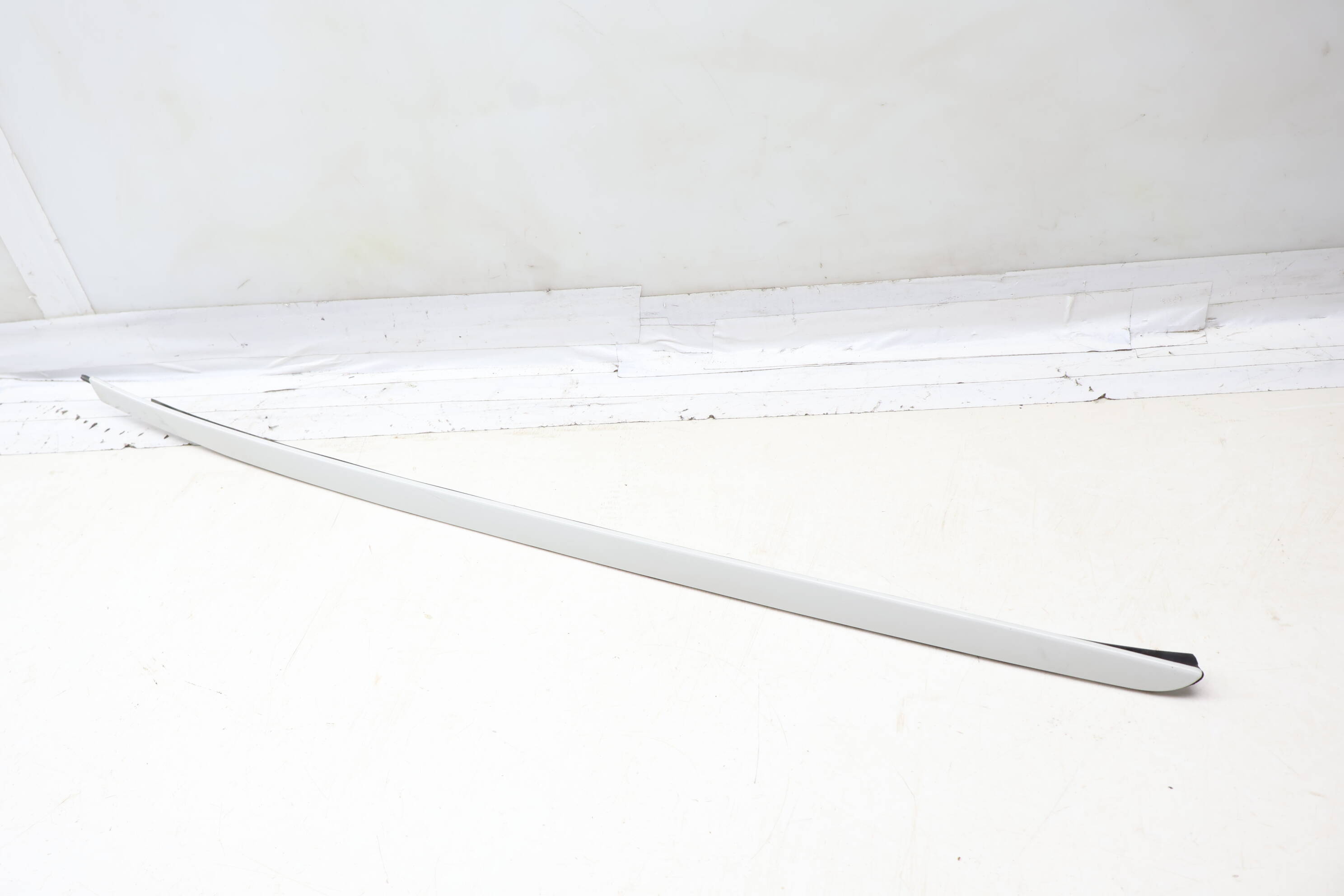 Windshield Trim / Molding 51317387917