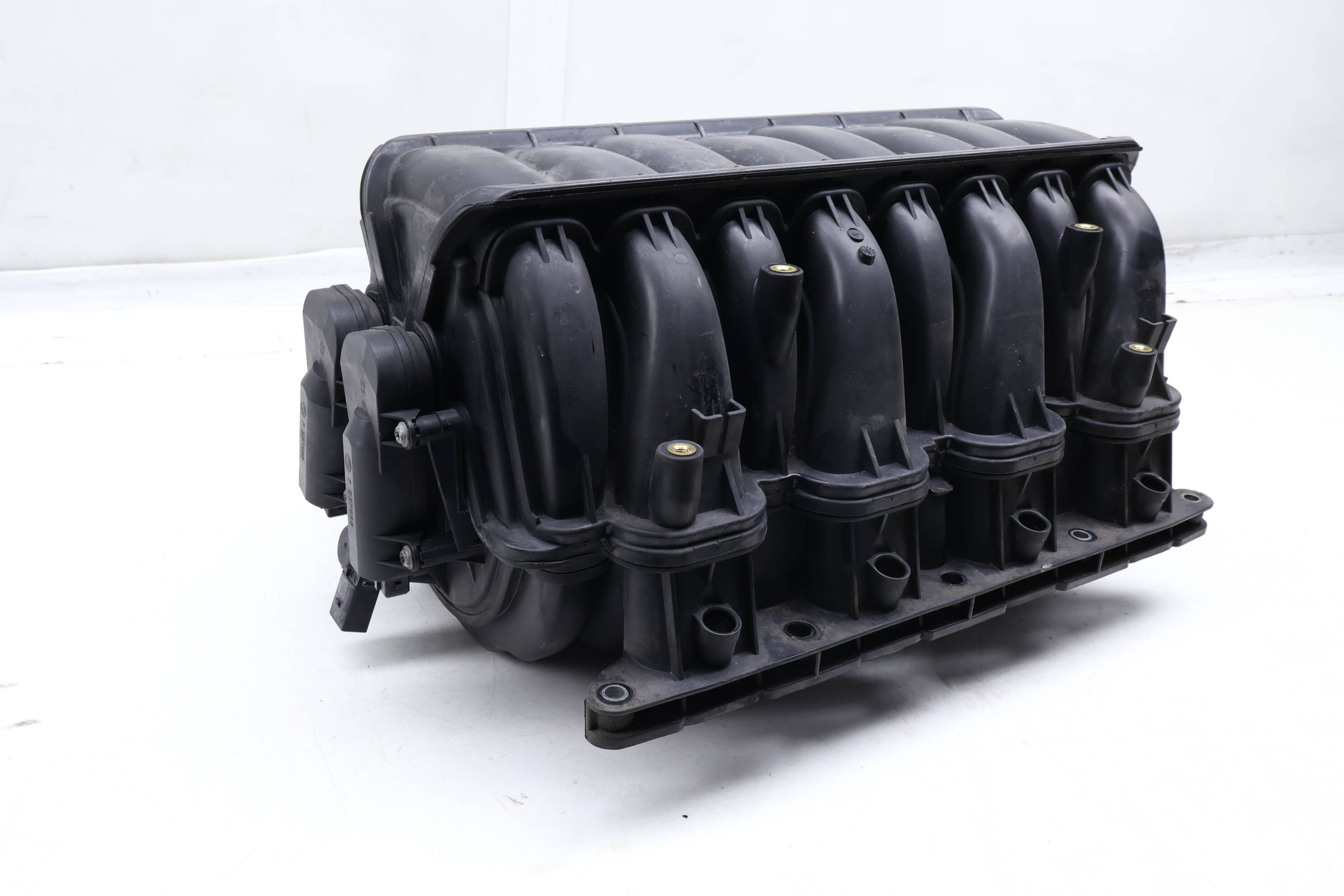 Intake Manifold 11617531618