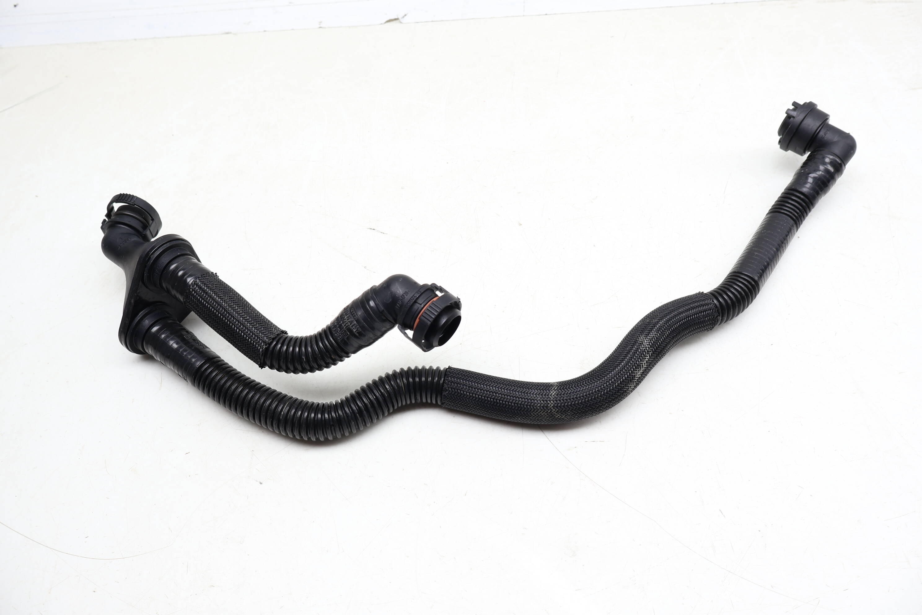 Crankcase Breather / Vent Hose 06M103210EB