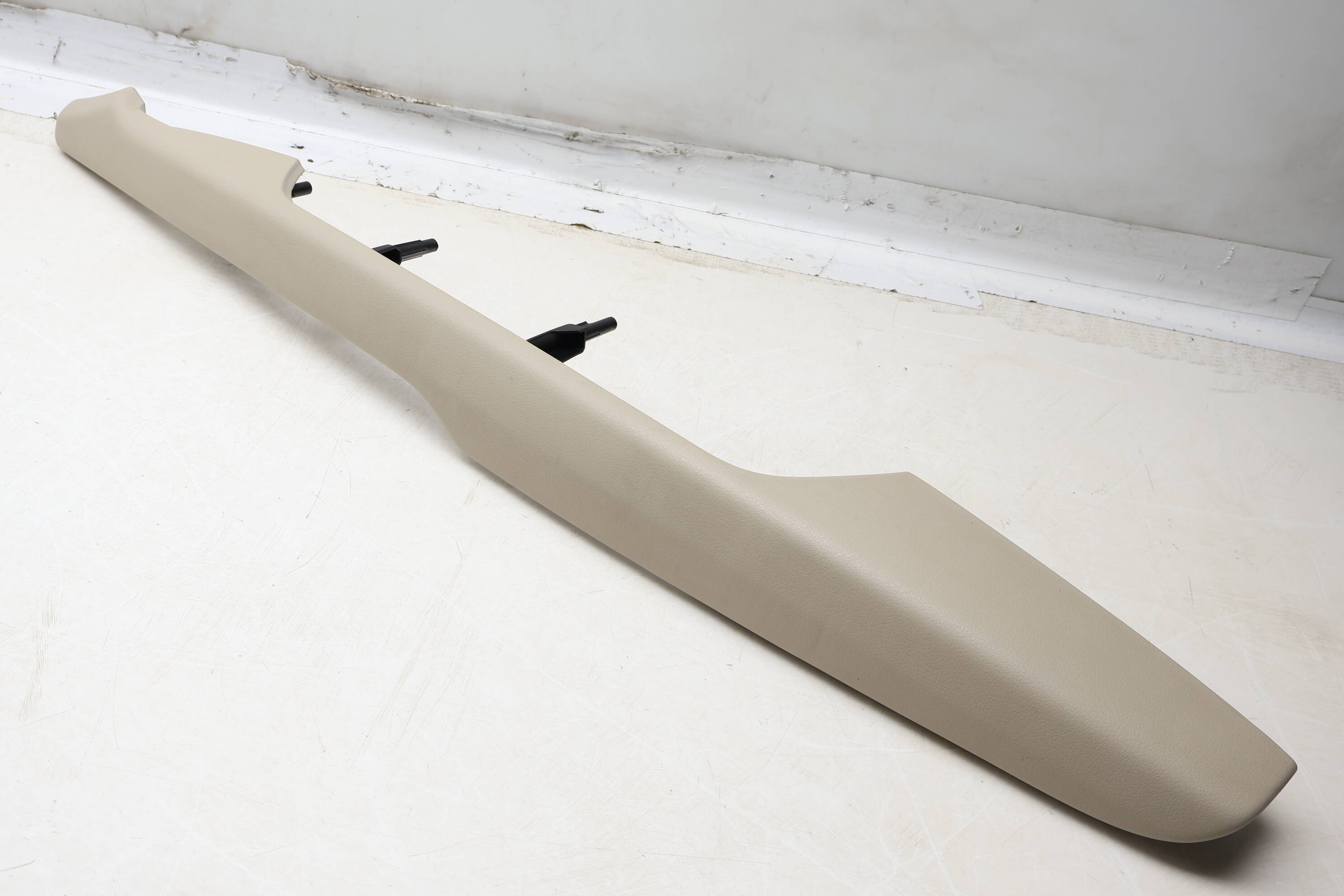 Door Panel Pull / Armrest 4G8867174