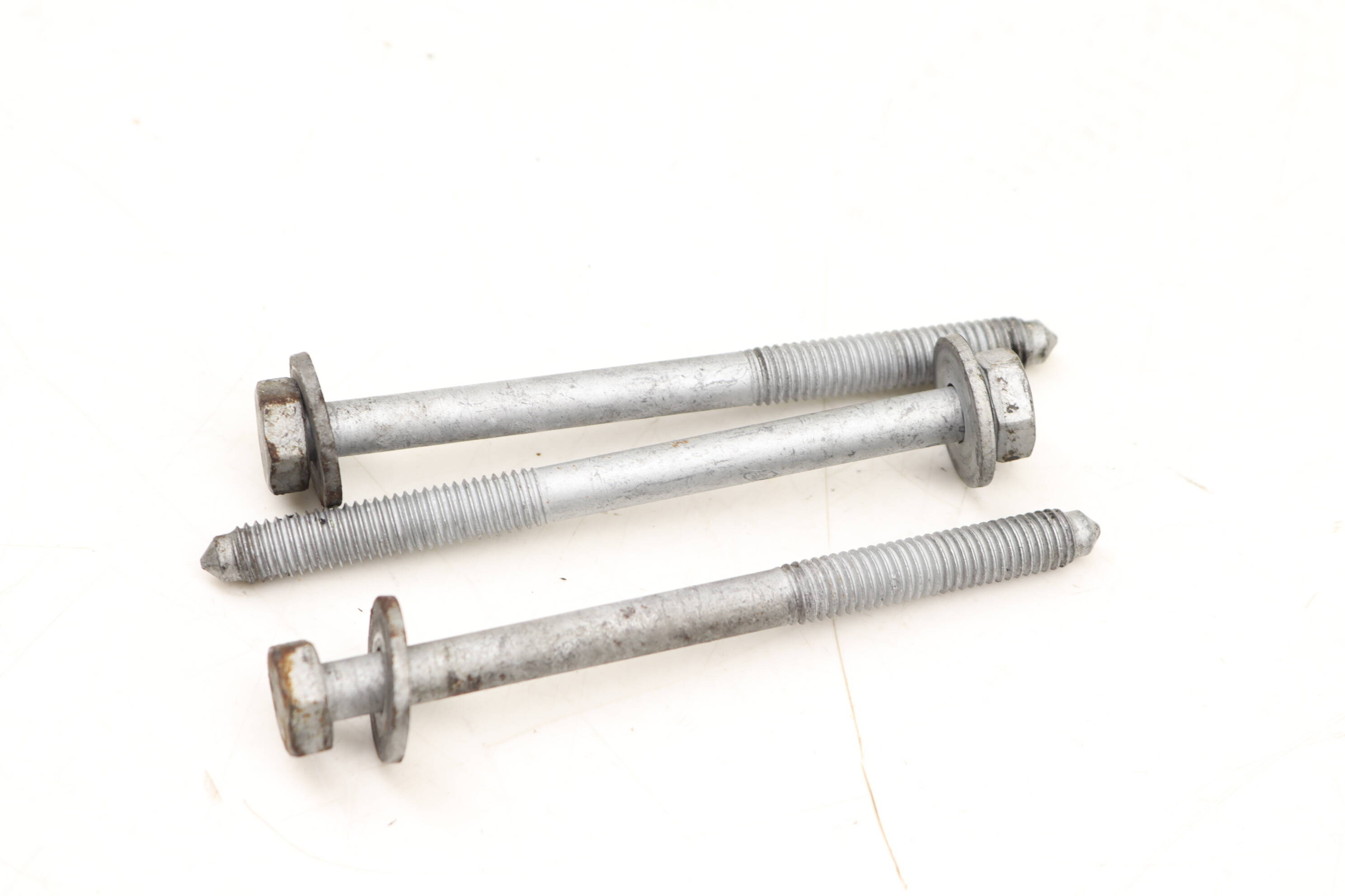 VW Ac Compressor Bolt Set (3) N90660202