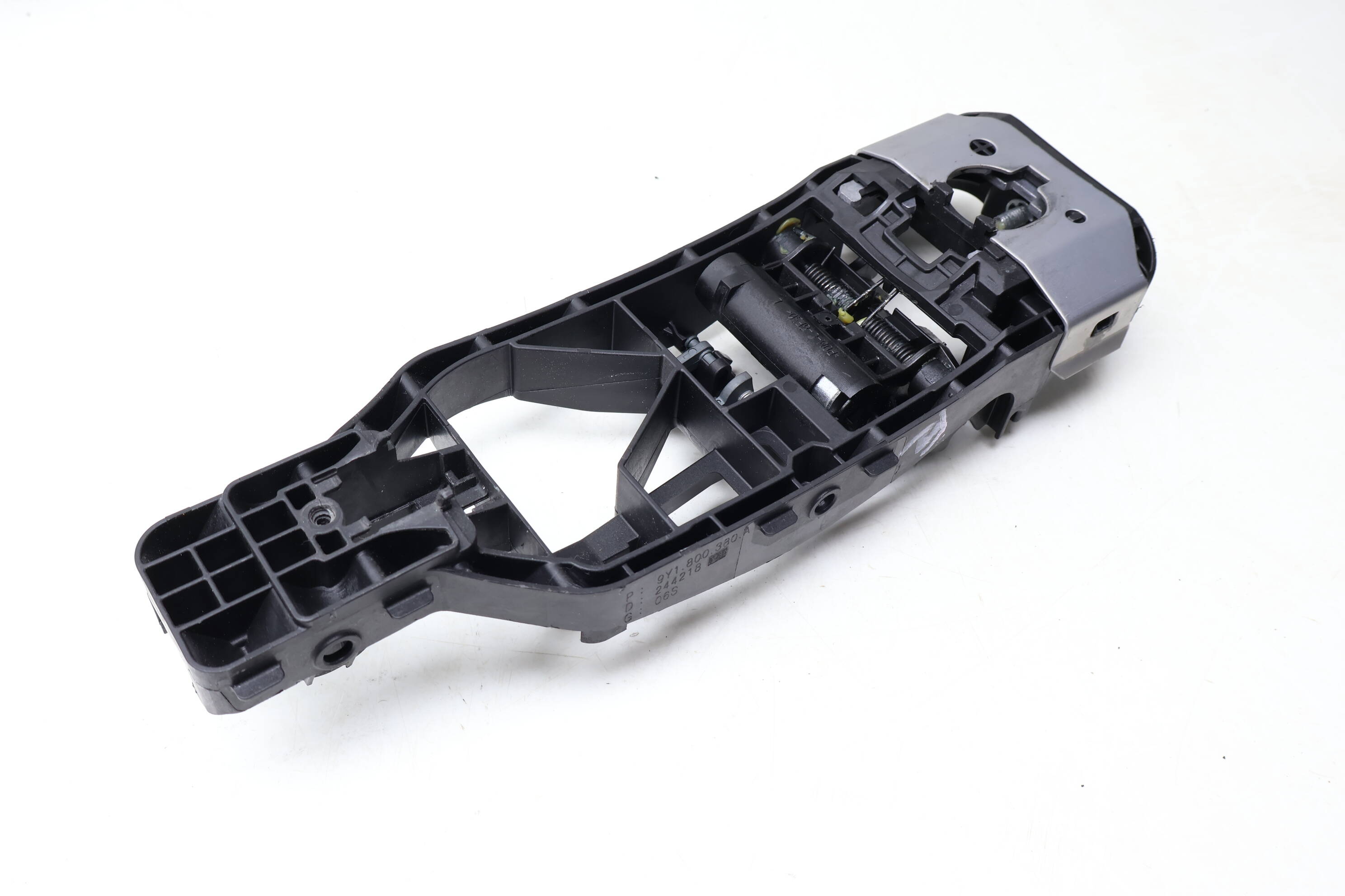 Porsche Front Left Exterior Door Handle Bracket 9Y1800380A