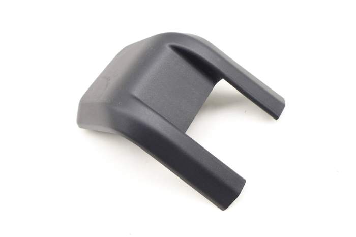 Seat Rail Trim / Cover 52207300168 main product photo