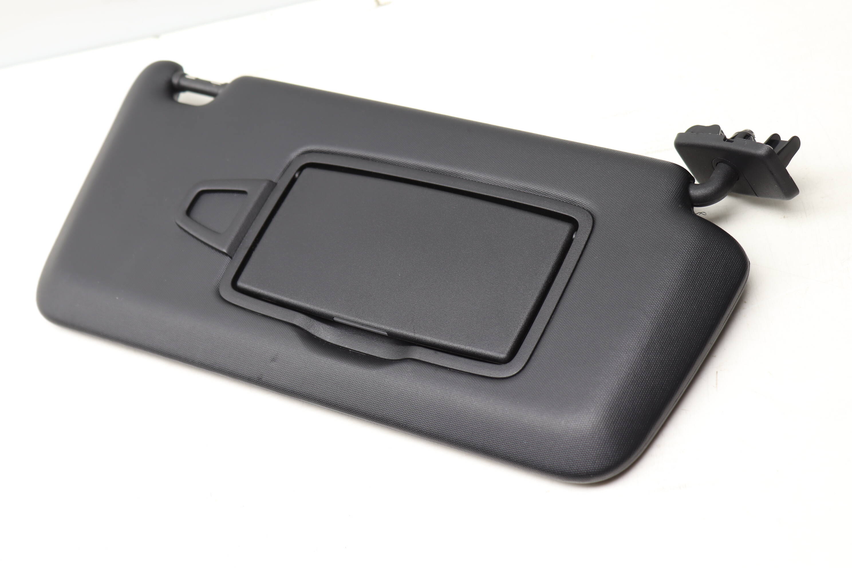 Sun Visor / Mirror 1768100310