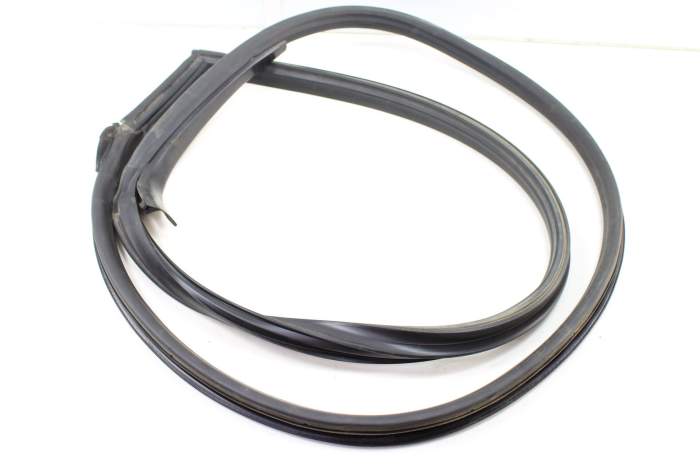 Inner Door Seal / Weather Stripping 8N8831708F main product photo