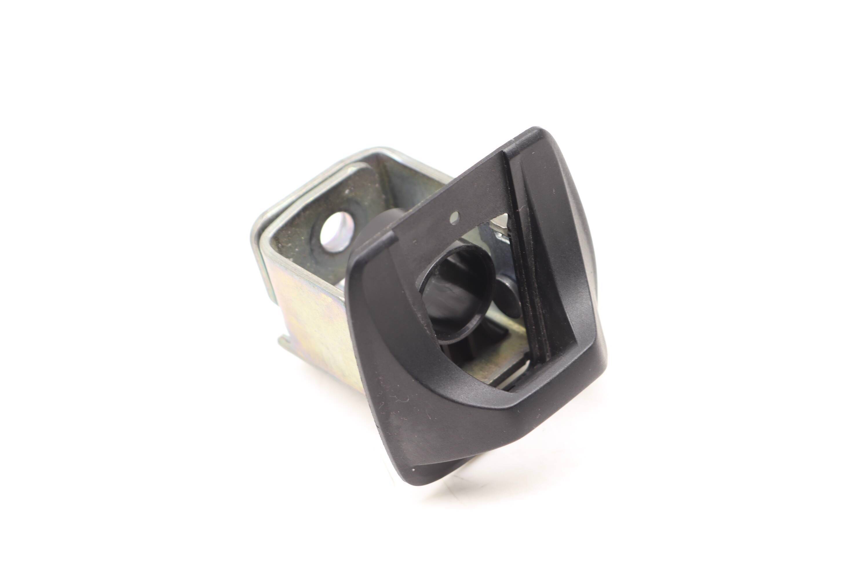 Child&#x20;Seat&#x20;Anchor&#x20;&#x2F;&#x20;Holder&#x20;72149119678