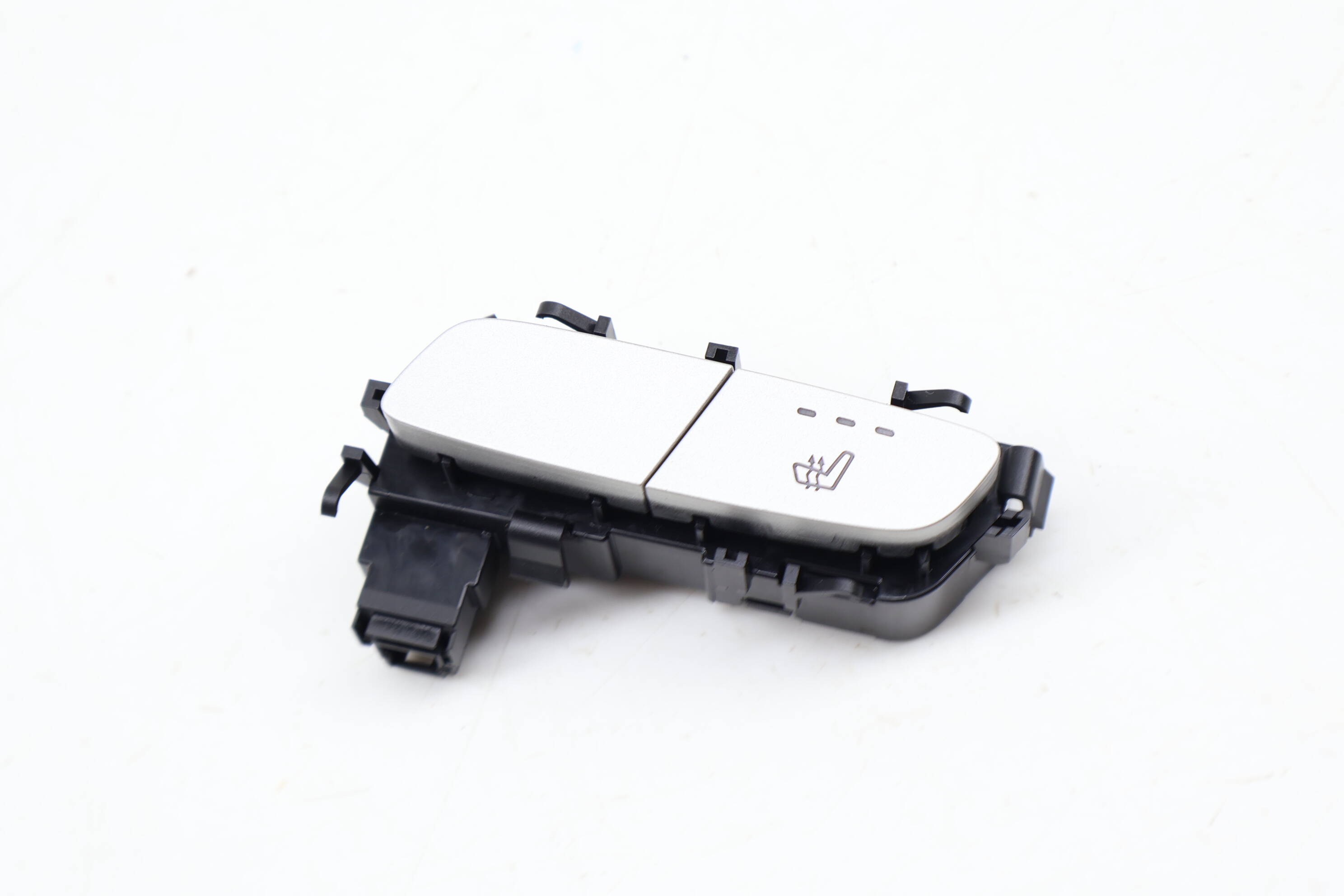 Seat Heater / Heated Switch 2059053218