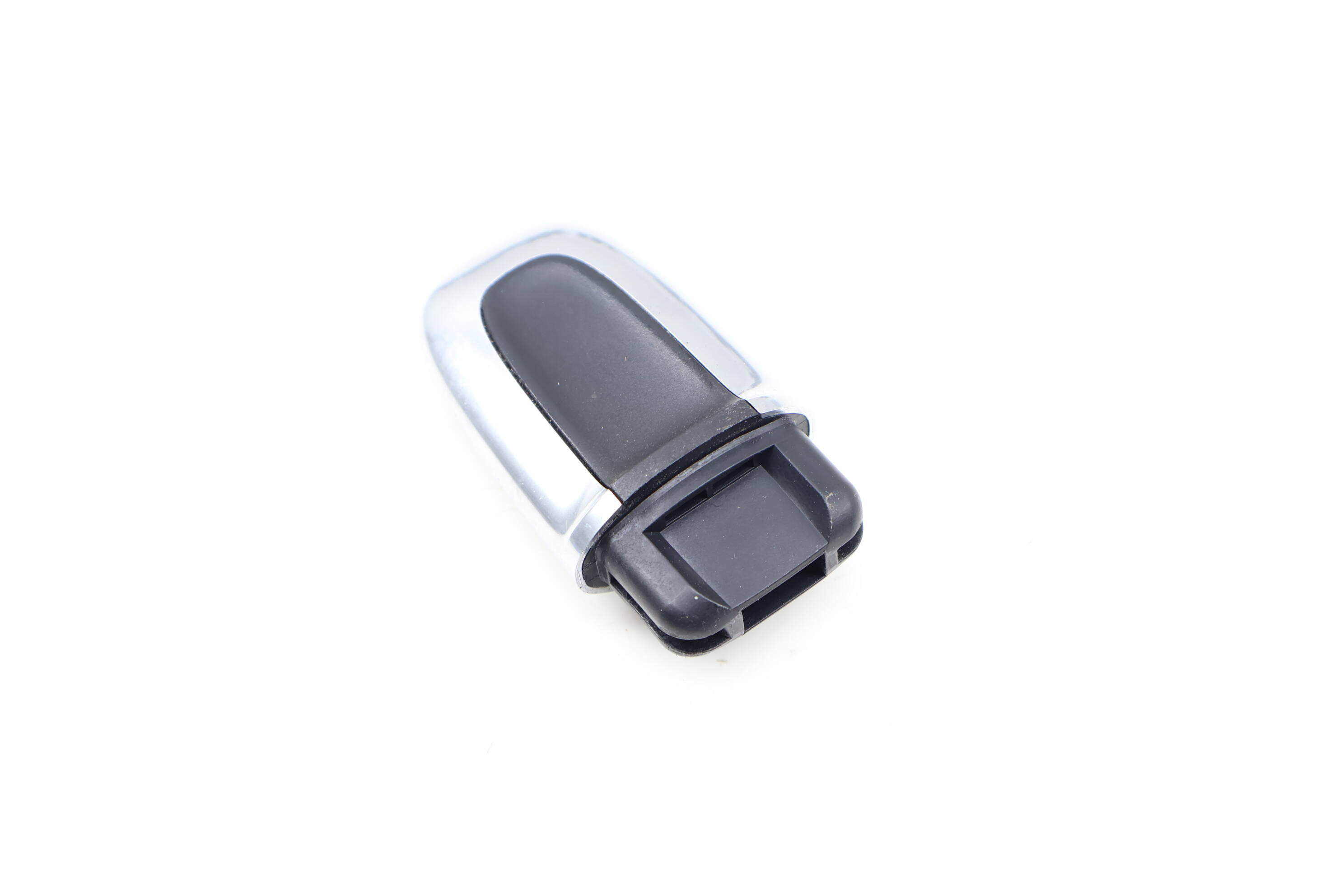Keyless Entry / Go Key Plug 7PP919157