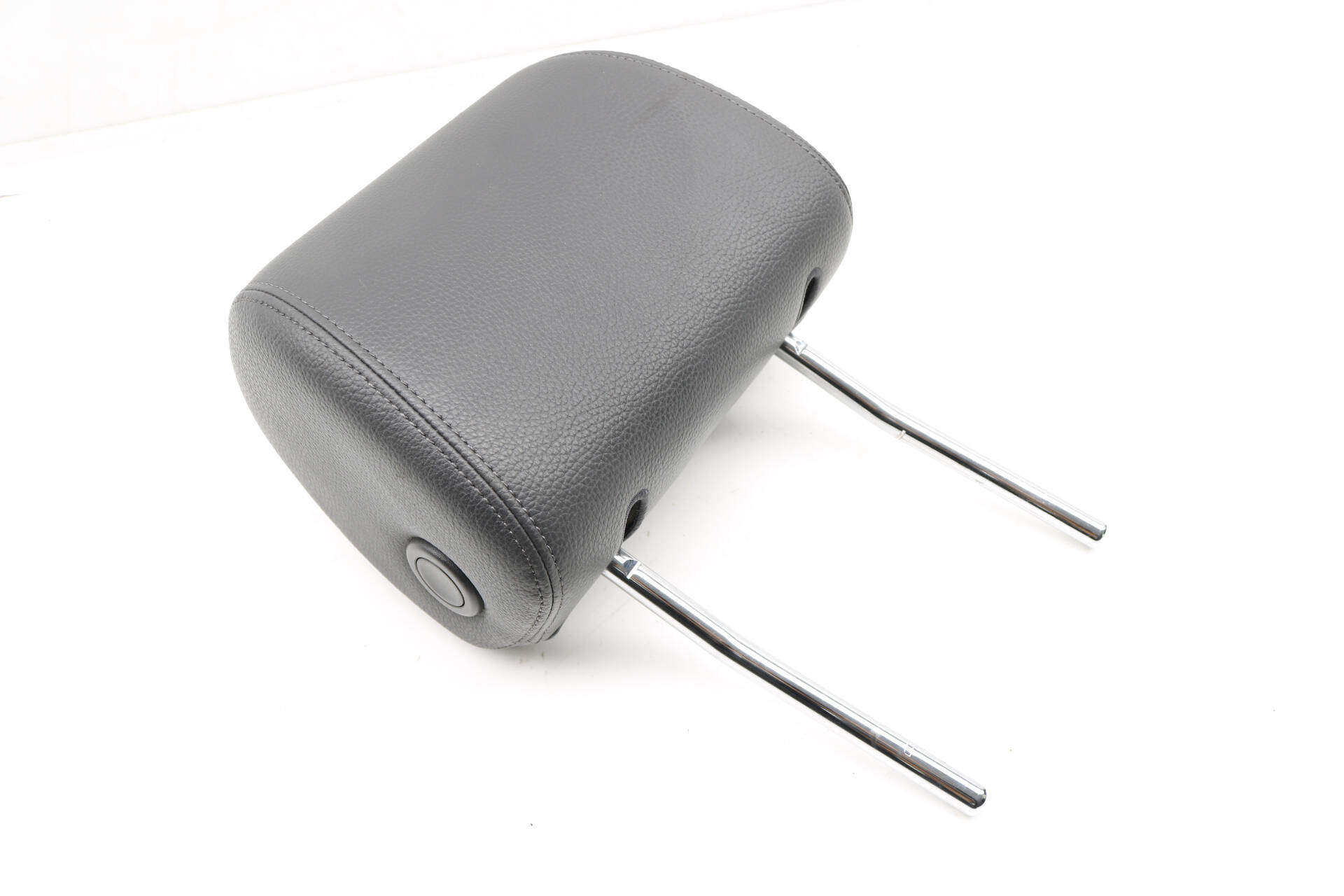 Headrest / Head Rest 7L6881902AC