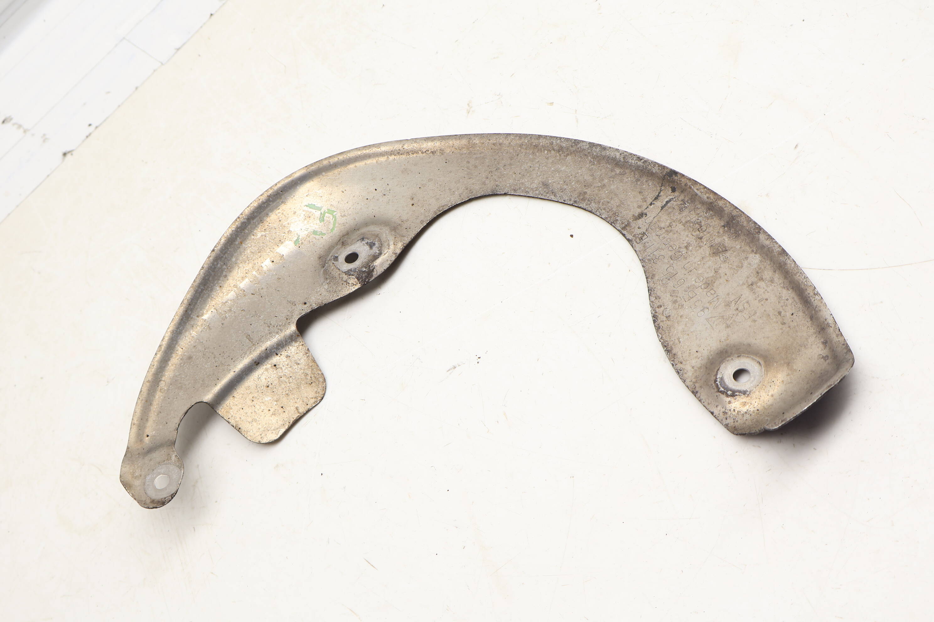 Brake Dust / Splash Shield 95B615311E