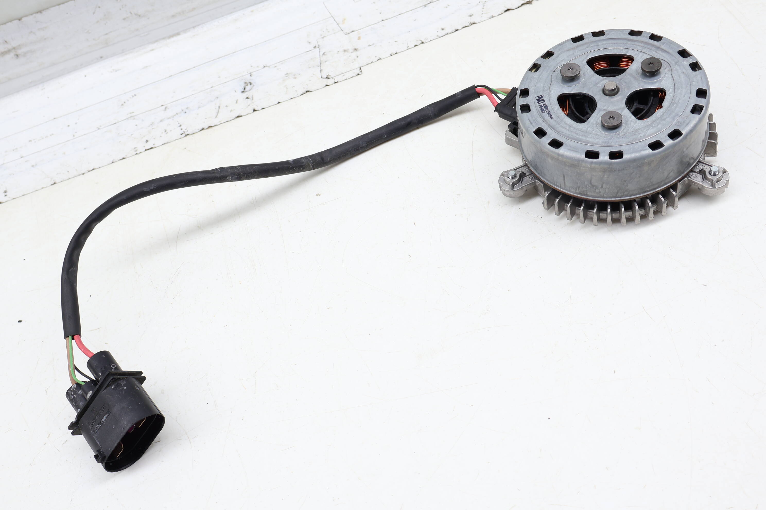Electric Cooling Fan Motor 5WA121203P