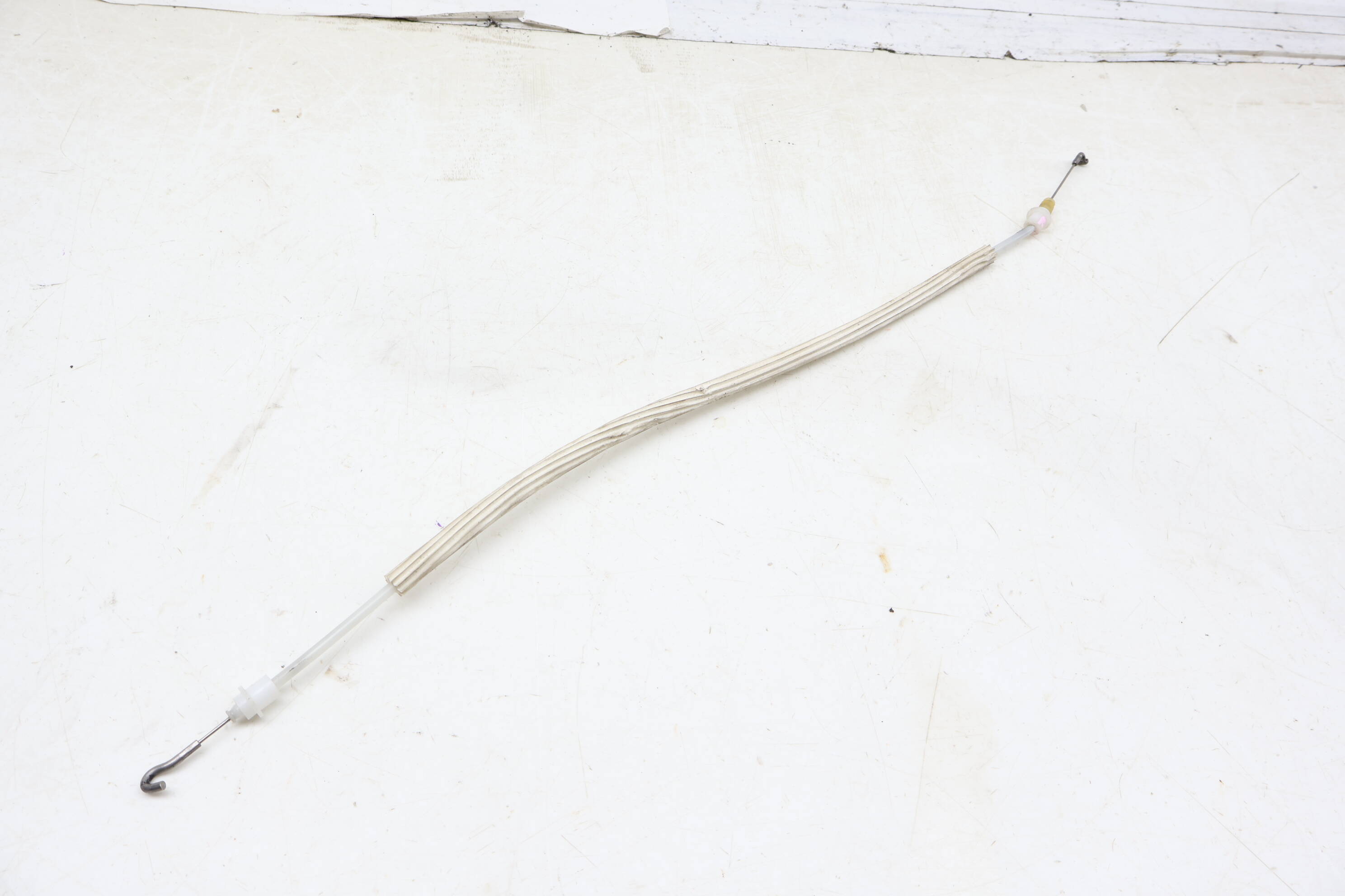 Interior Release / Bowden Cable 4B0837085