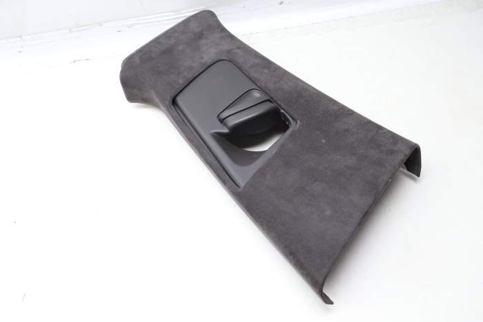Upper B Pillar Trim / Panel 95B867244A main product photo