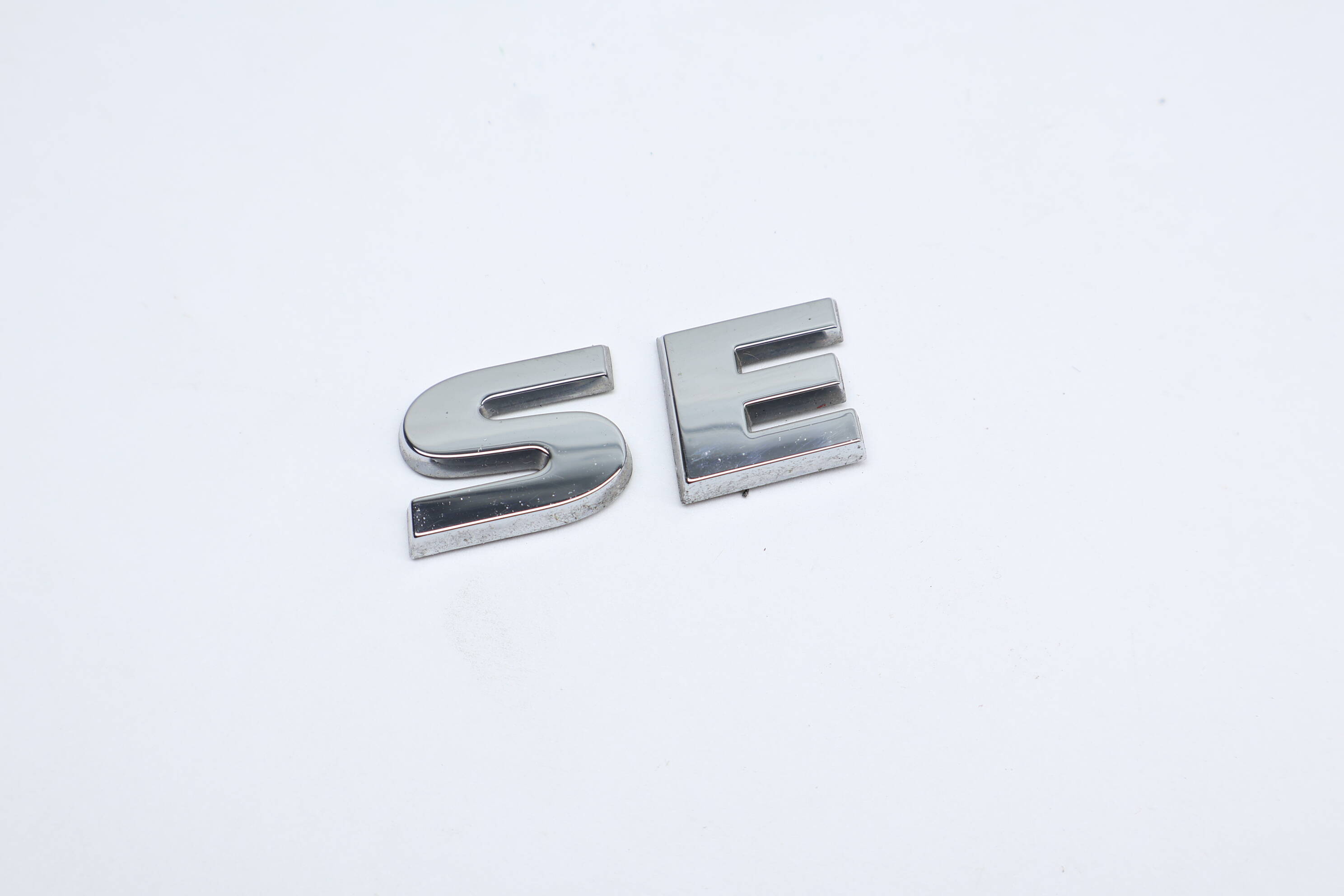 Trunk / Hatch Emblem / Badge (Se) 5G9853687B
