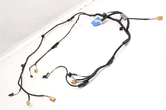Door Panel Wiring Harness 8W8971035AM main product photo