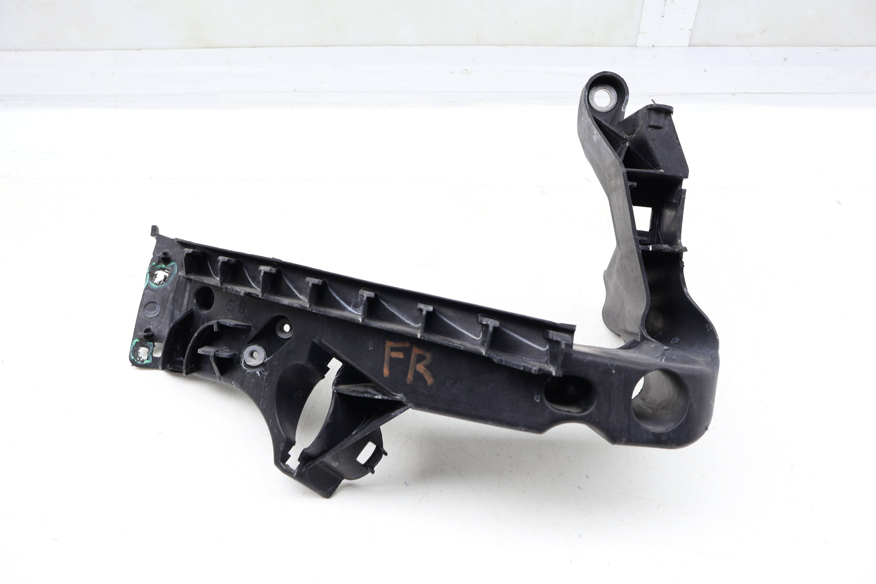 Headlight Mount / Bracket 8T0805608