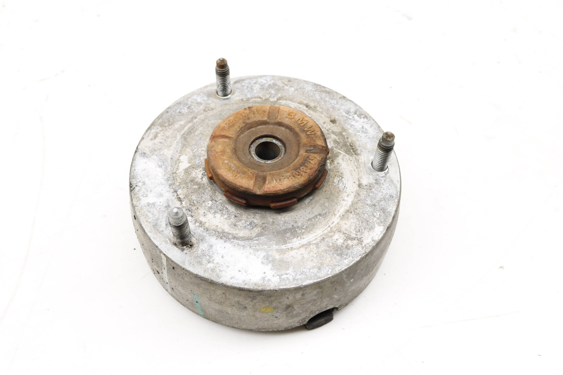 Upper&#x20;Strut&#x20;&#x2F;&#x20;Spring&#x20;Mount&#x20;31336774738