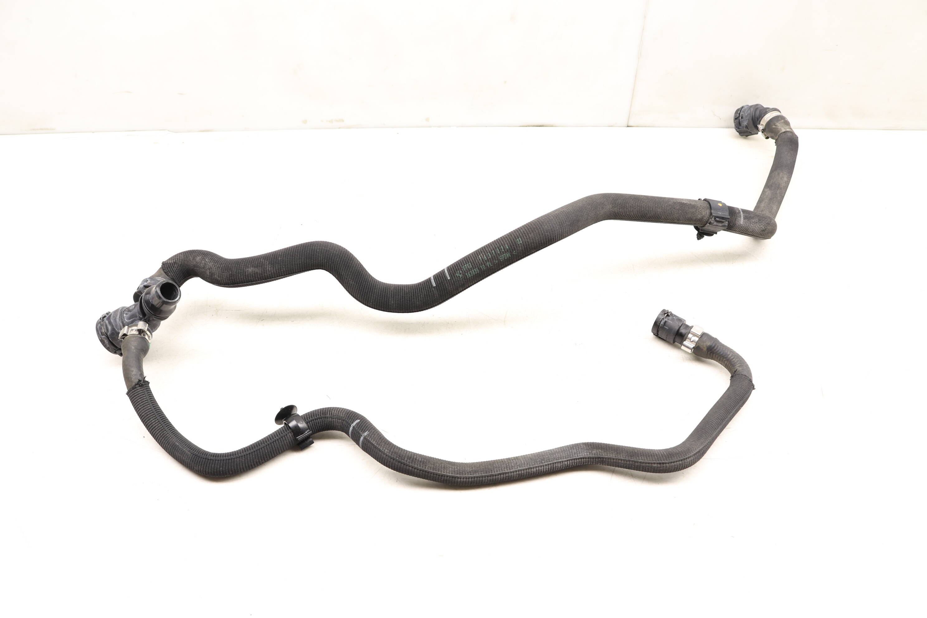 Coolant Hose / Line 17127637024