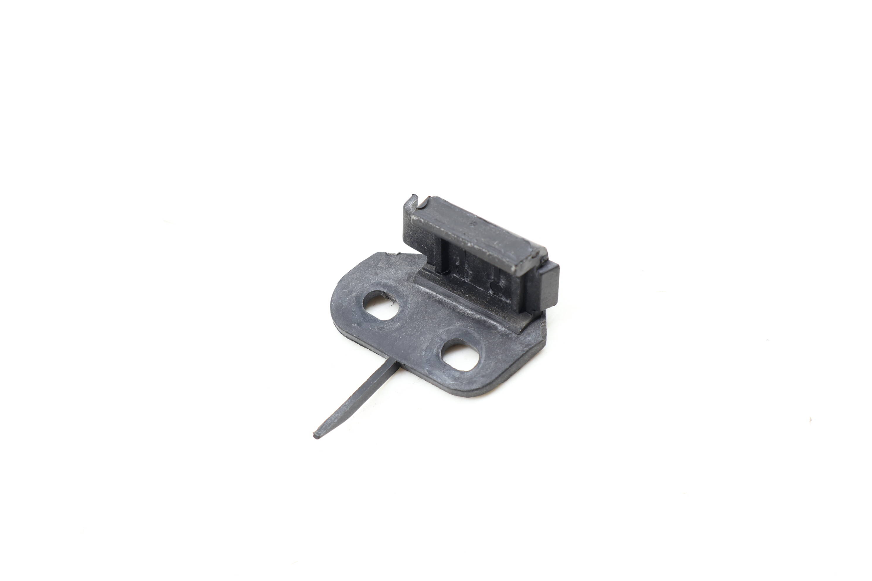 Exterior B Pillar Bracket 8E0853587