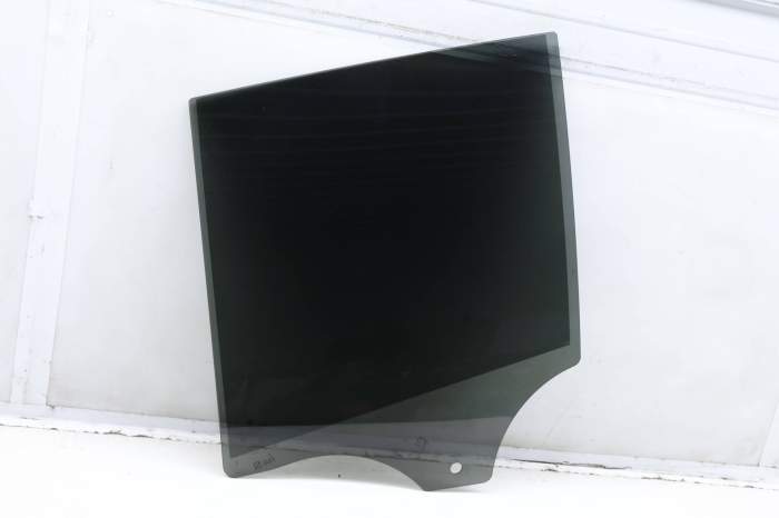 Door Window Glass 51357416971 main product photo
