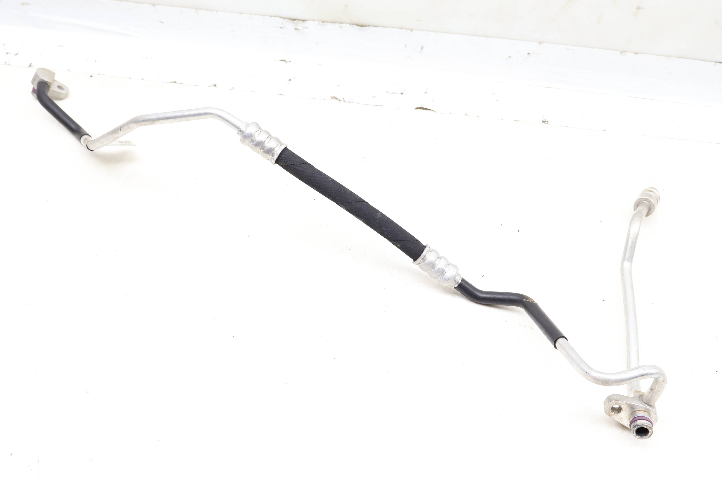 Ac&#x20;Hose&#x20;&#x2F;&#x20;Line&#x20;&#x2F;&#x20;Pipe&#x20;8W1816720