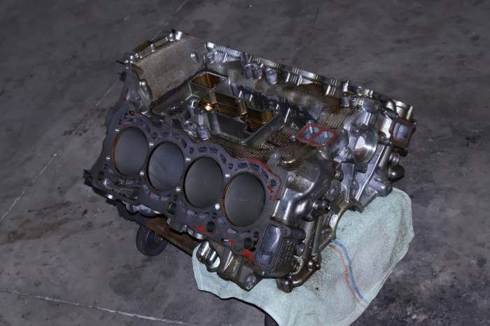 Engine Short Block / Crankcase 079103011GG main product photo
