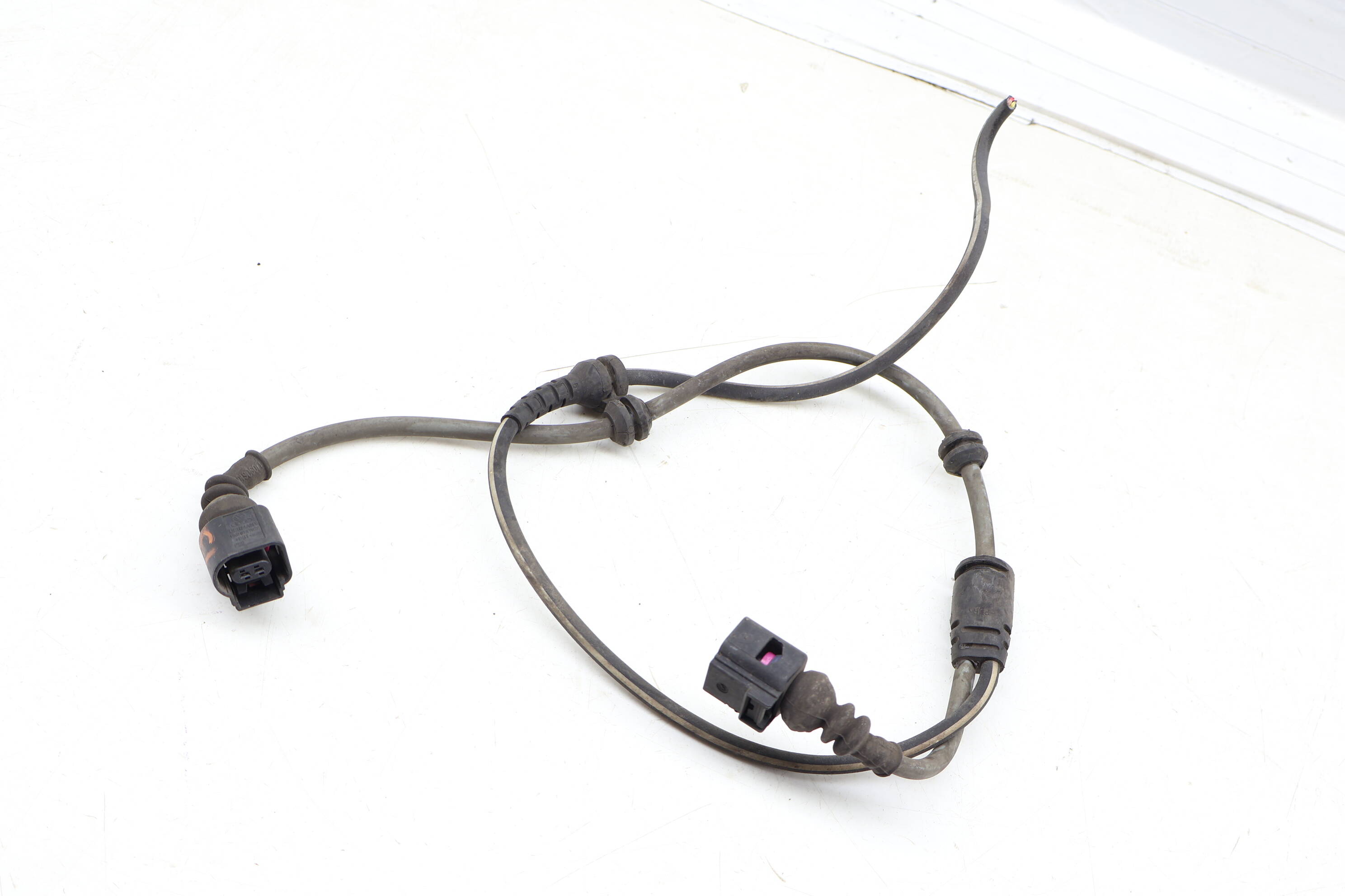 Abs / Speed Sensor Wiring Harness 80A972251