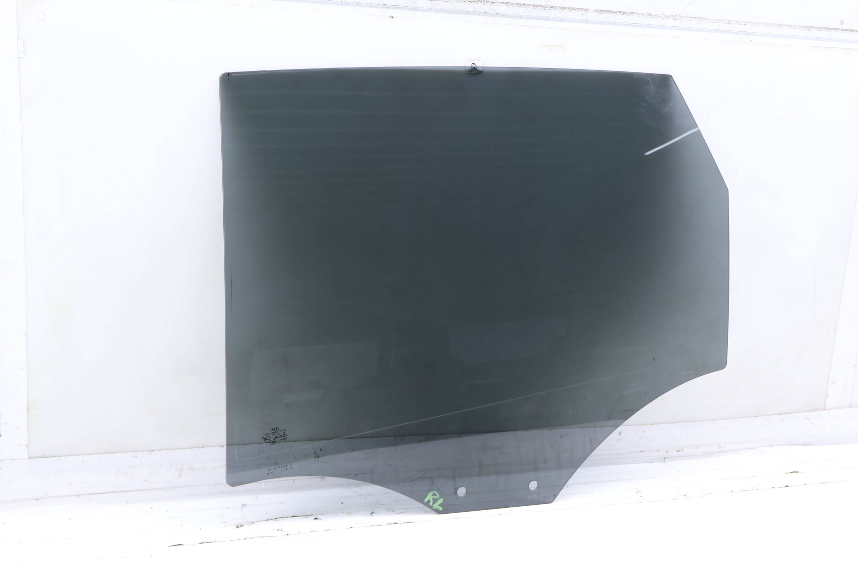 Door Window Glass 8R0845205G