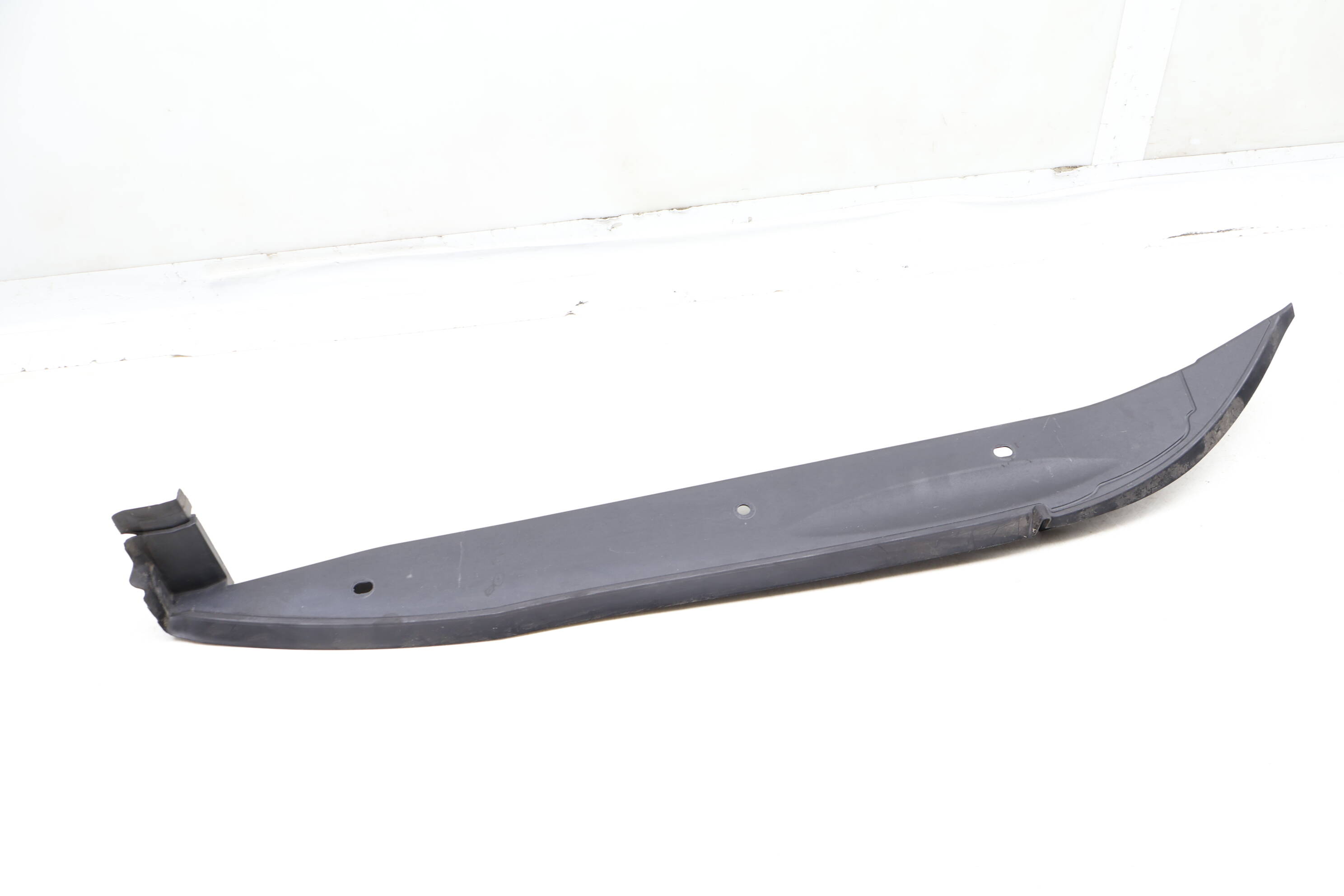 Fender Trim / Cover 95B854778B