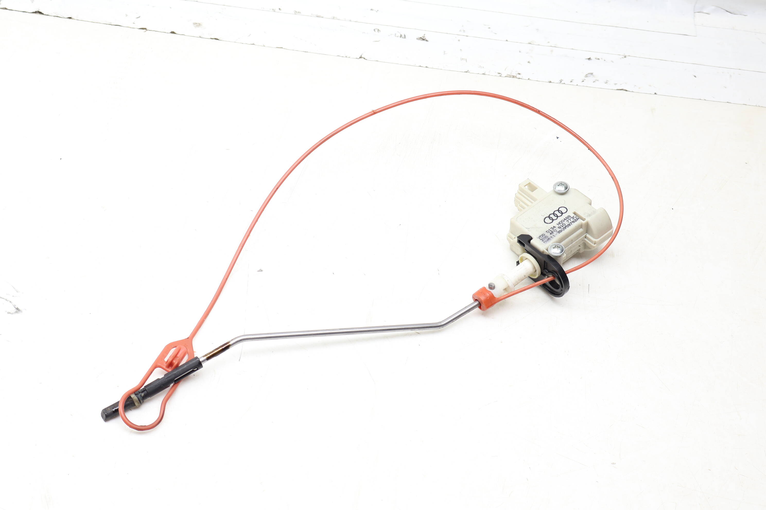 Fuel / Gas Door Lock Actuator 4F0810773C