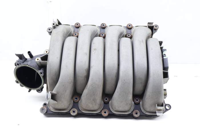 Intake Manifold 079133185CL main product photo