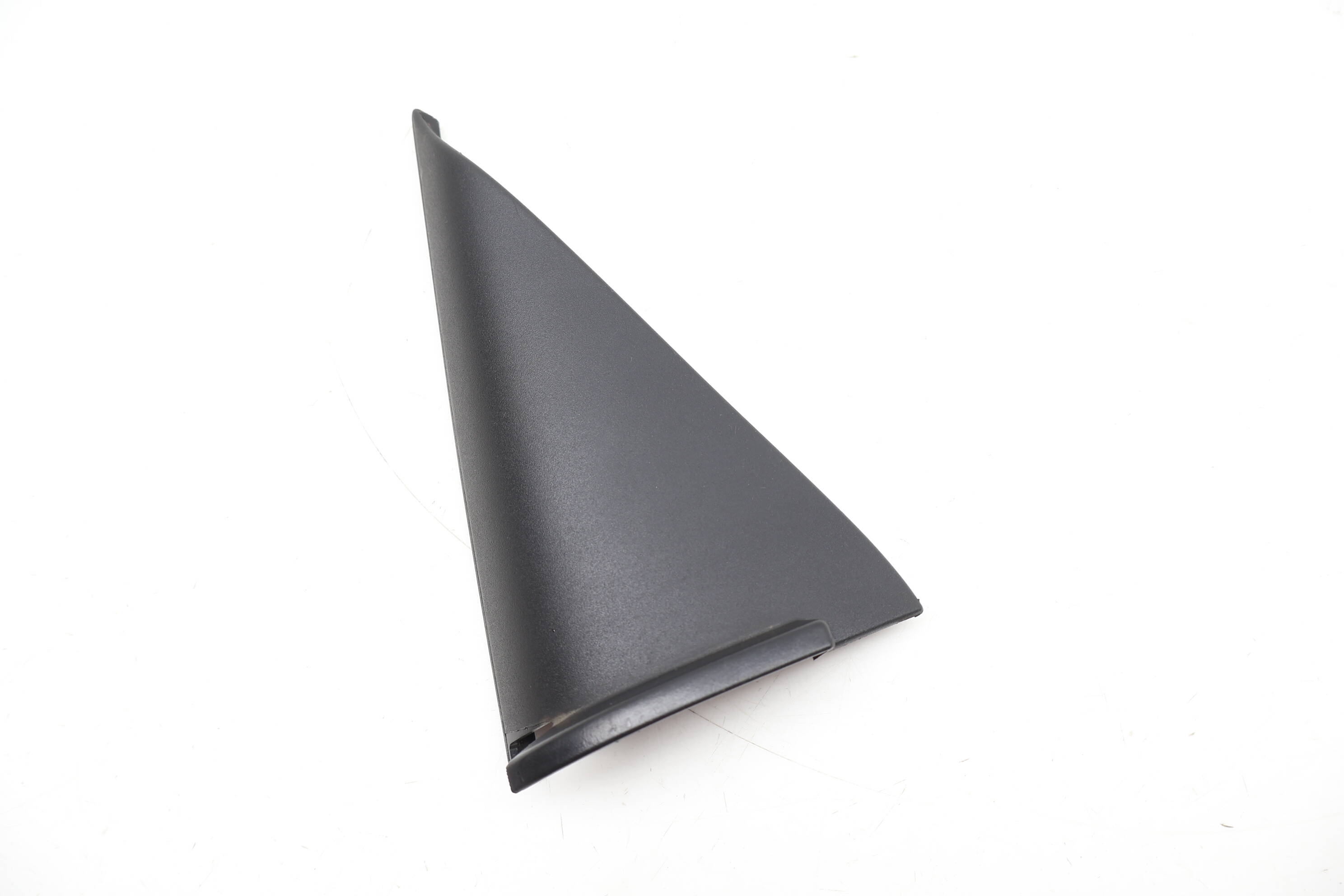 Corner Door Window Cover Trim 8E0857570