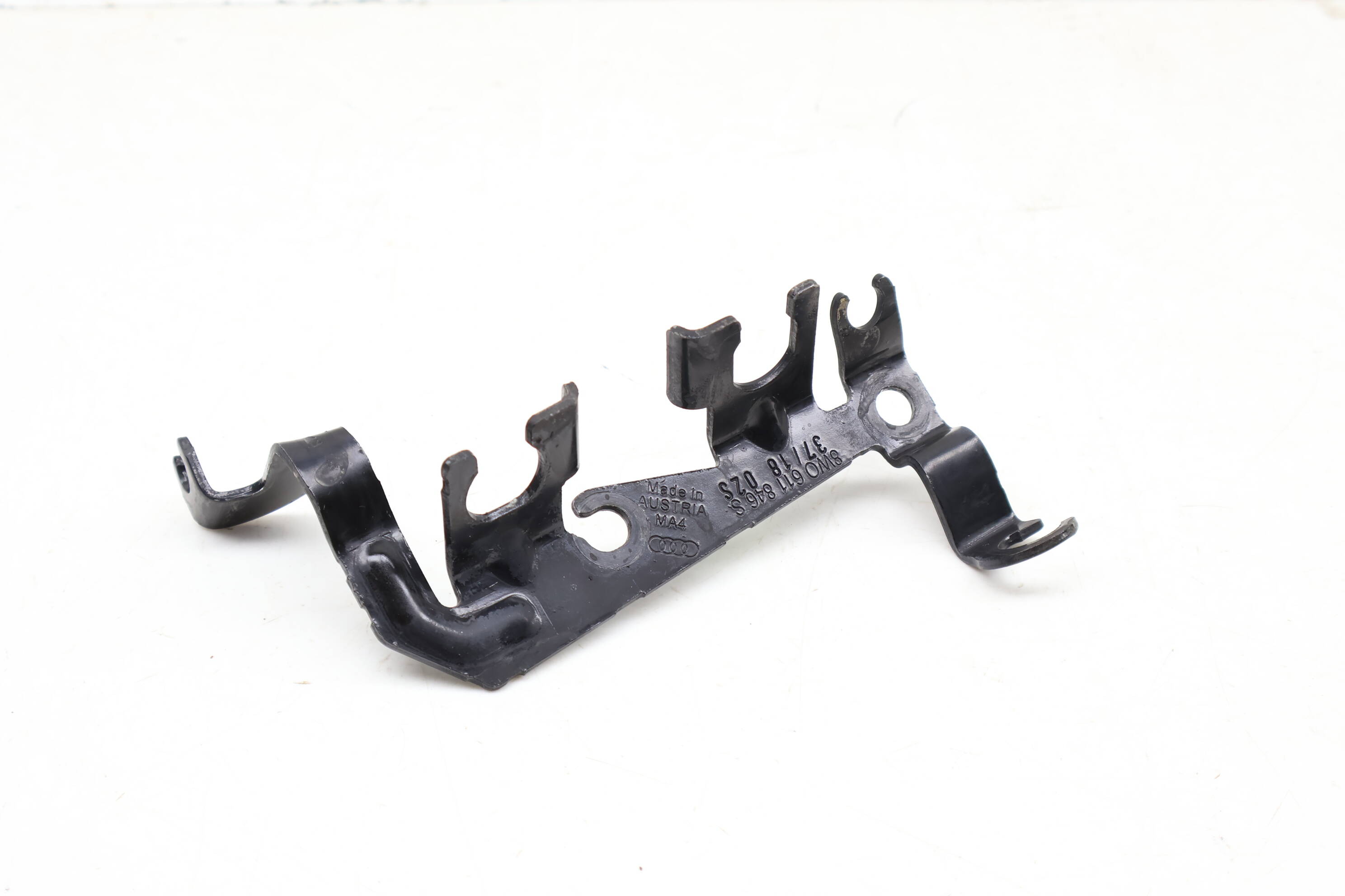 Brake Line / Hose Bracket 8W0611846S