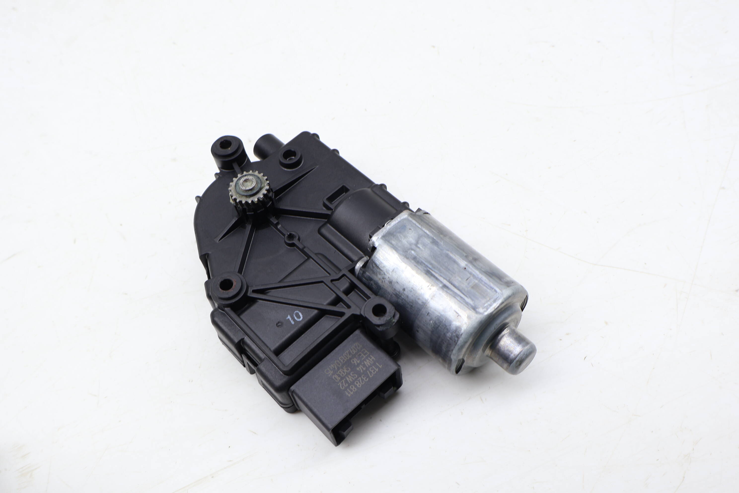 Sunroof / Sun Roof Motor 4L0959591A