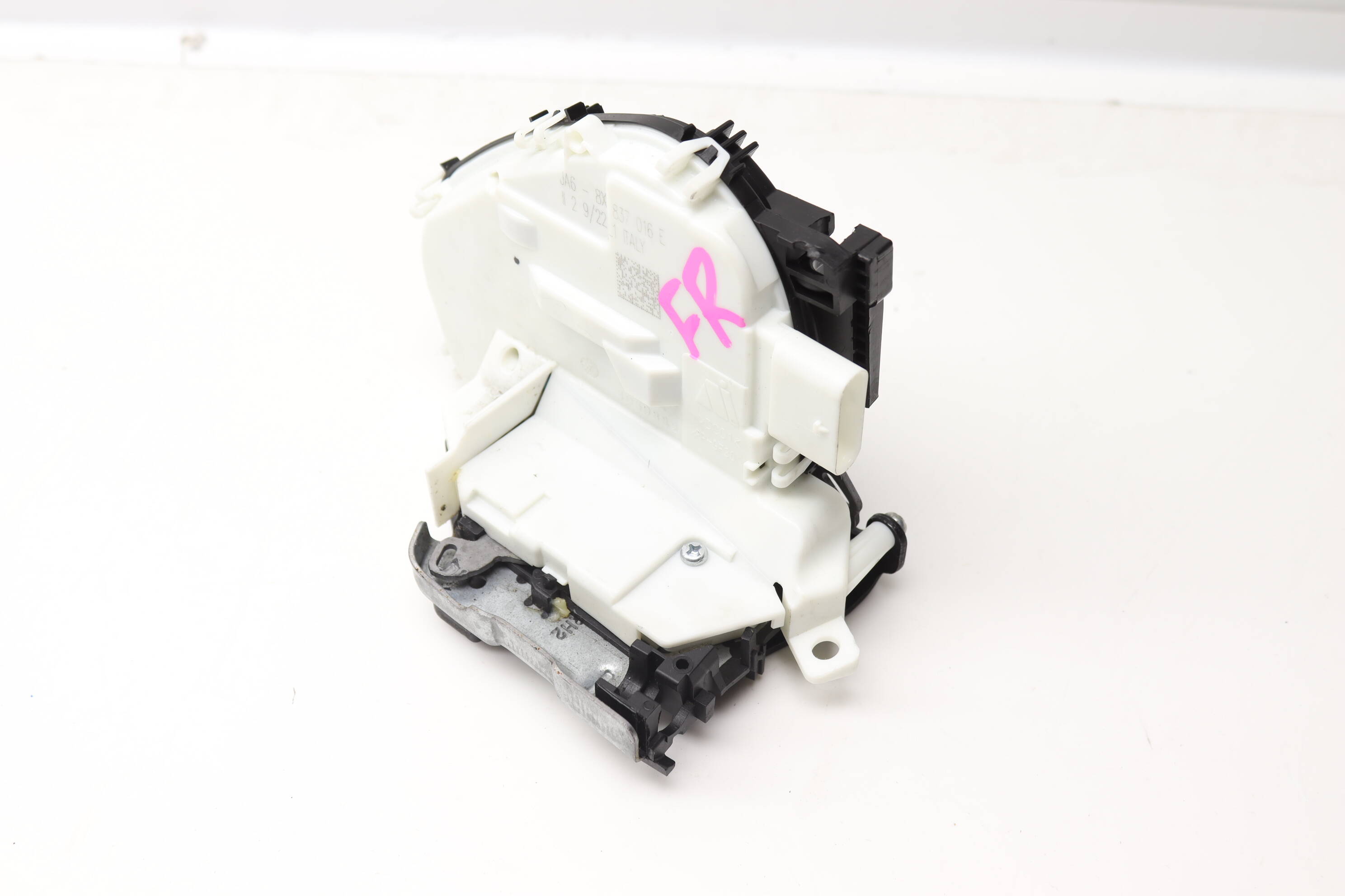 Door Latch / Lock Actuator 8X1837016E