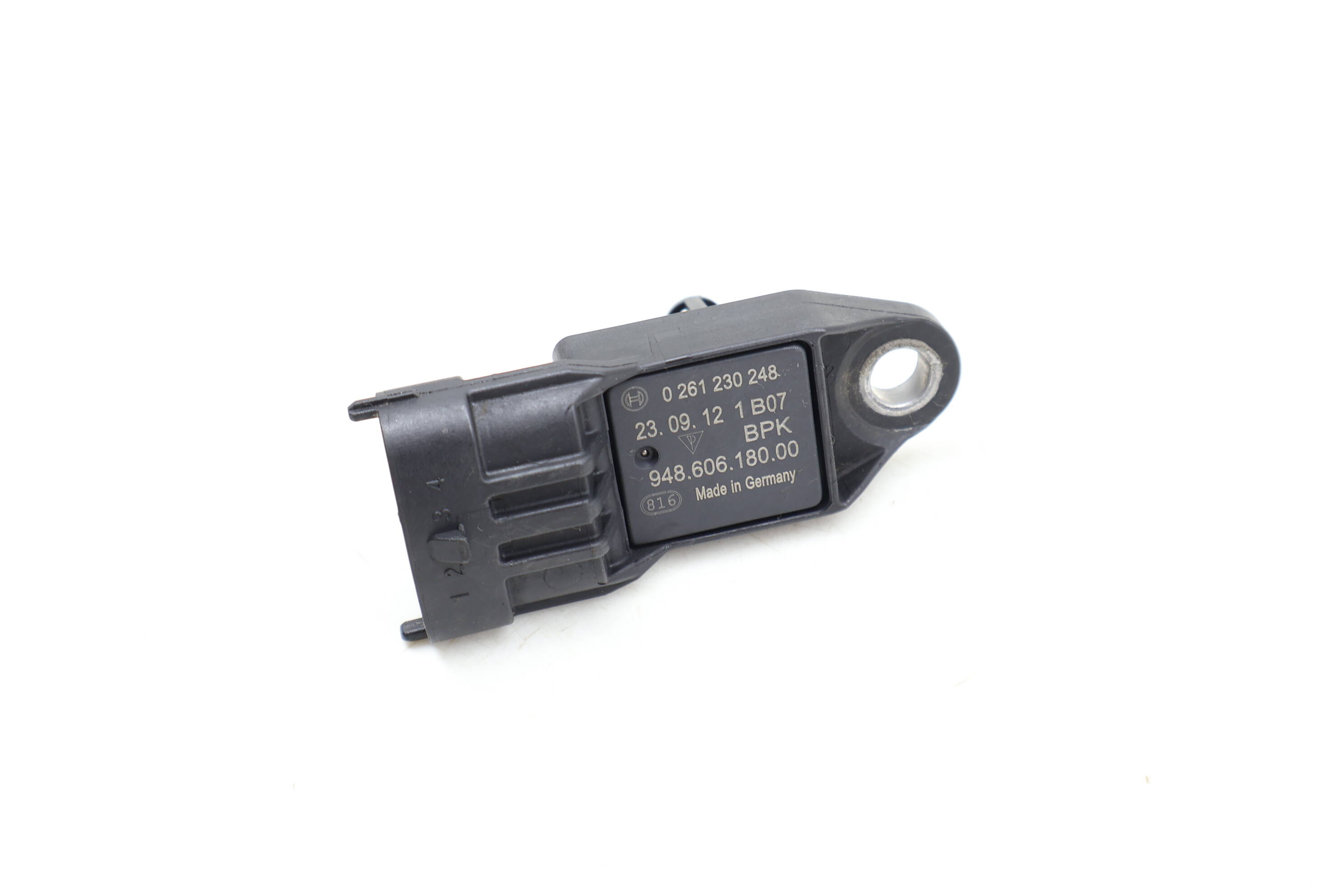 Map / Intake Manifold Pressure Sensor 94860618000