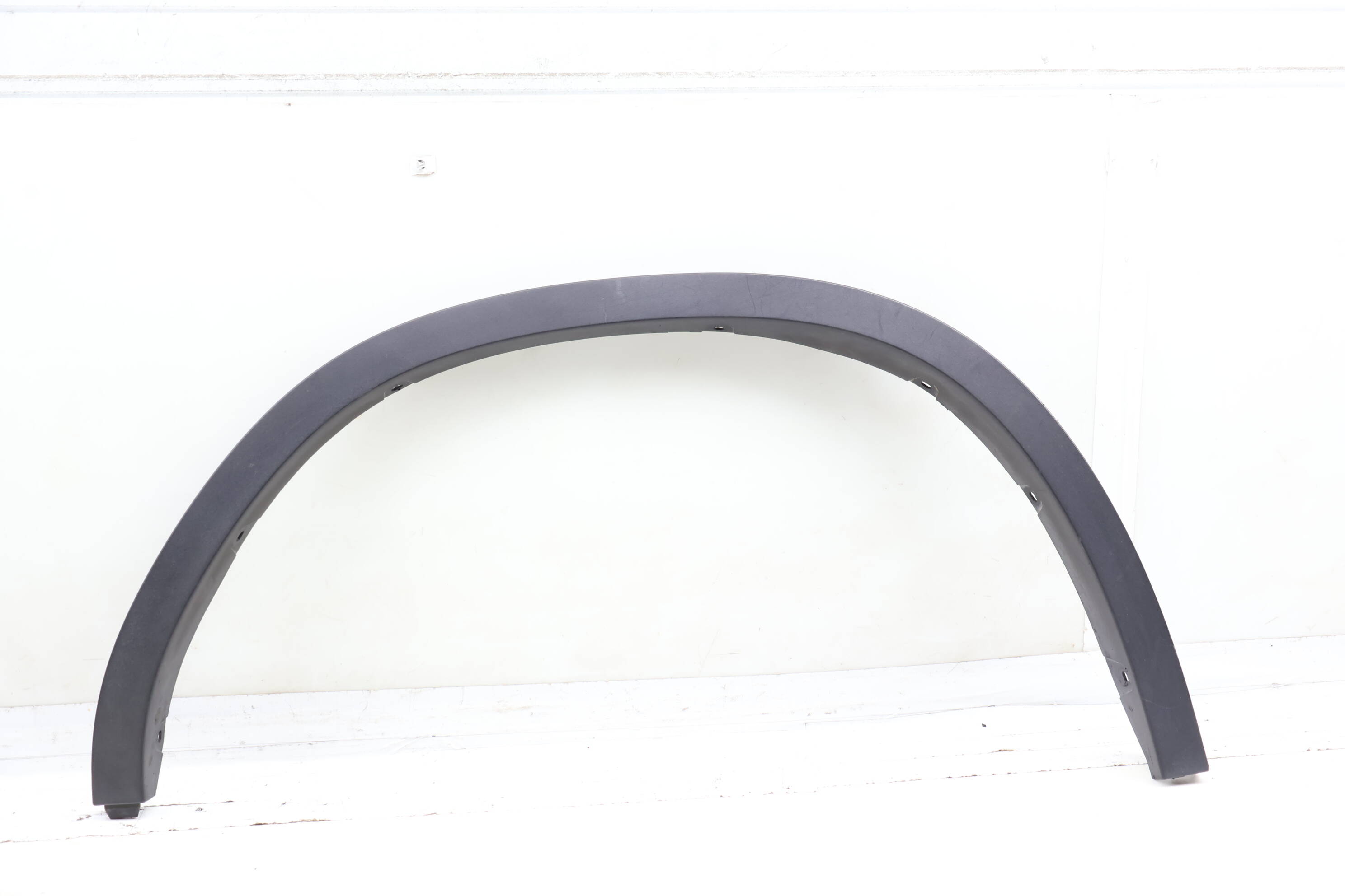 Fender Flare / Wheel Arch Trim 51777400670