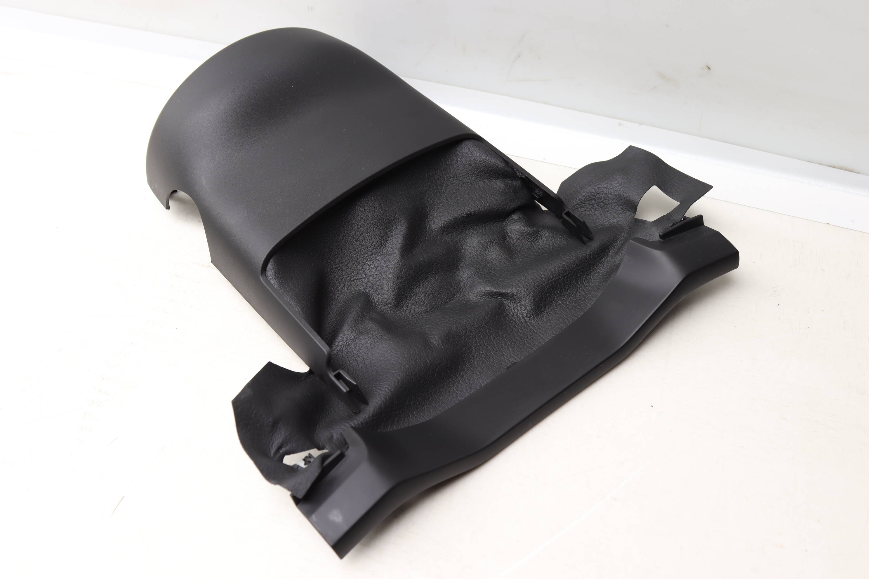 Upper Steering Column Trim / Cover 8W0953491