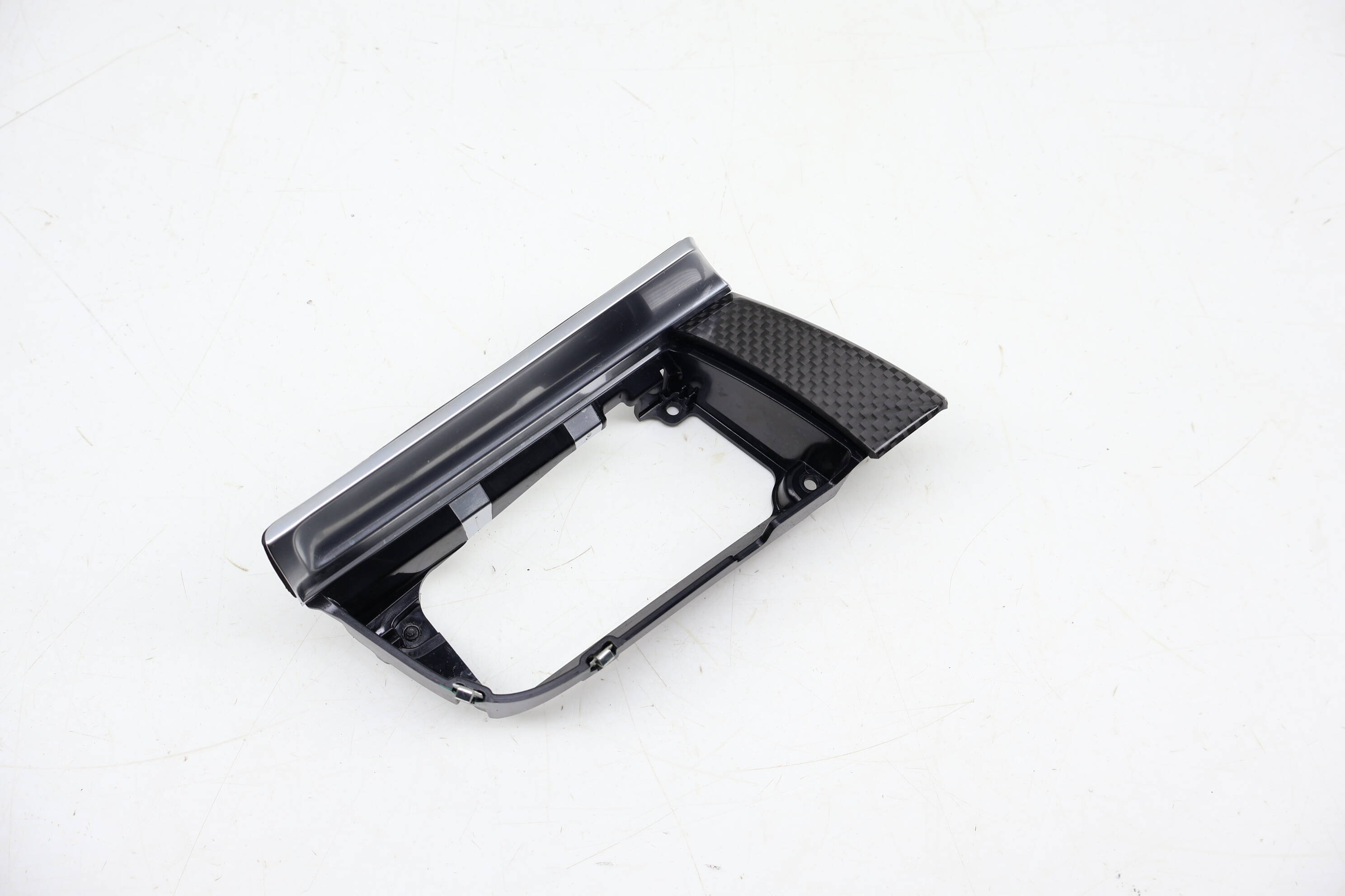 Dash Trim / Bezel 95B857189J
