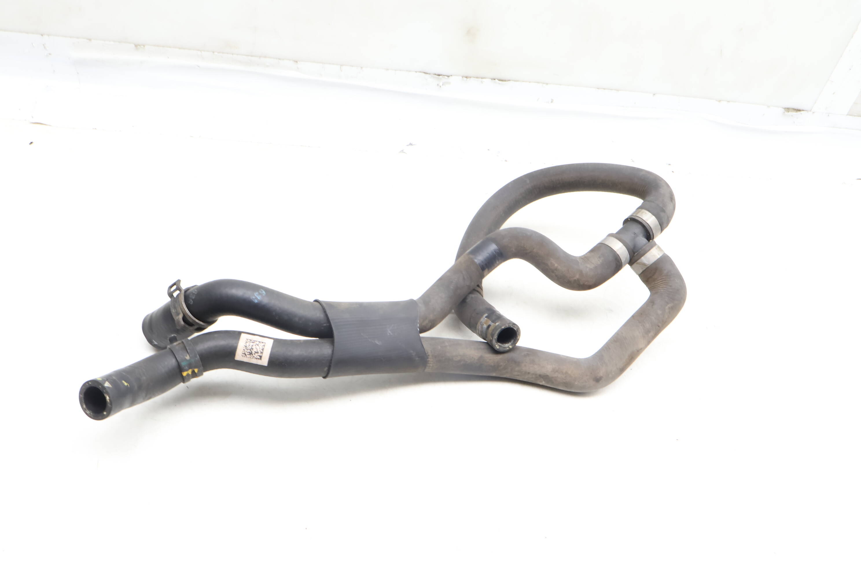 Coolant Hose / Line 8W1121609D