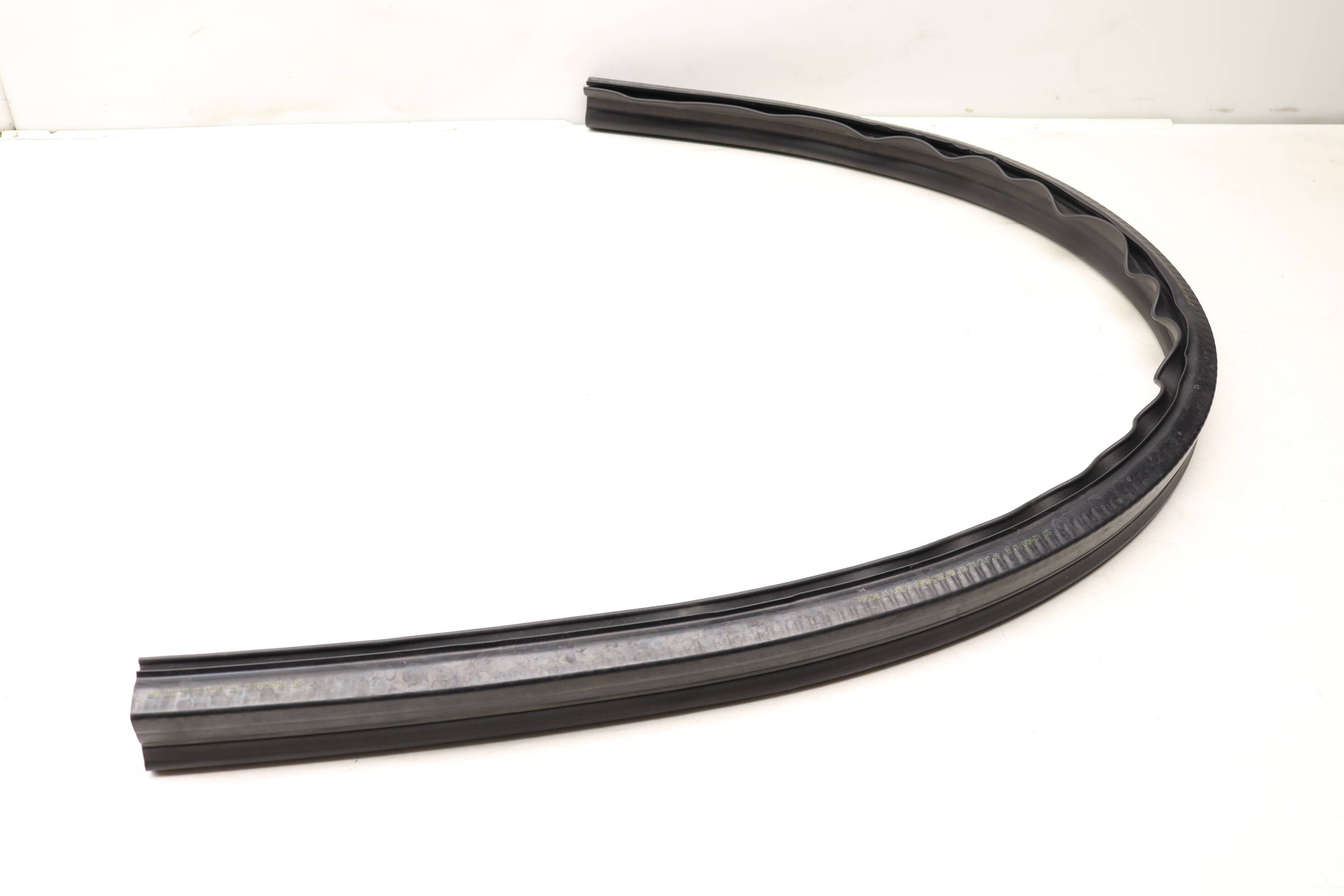 Rain Tray Seal / Hood Weather Stripping 95B823737