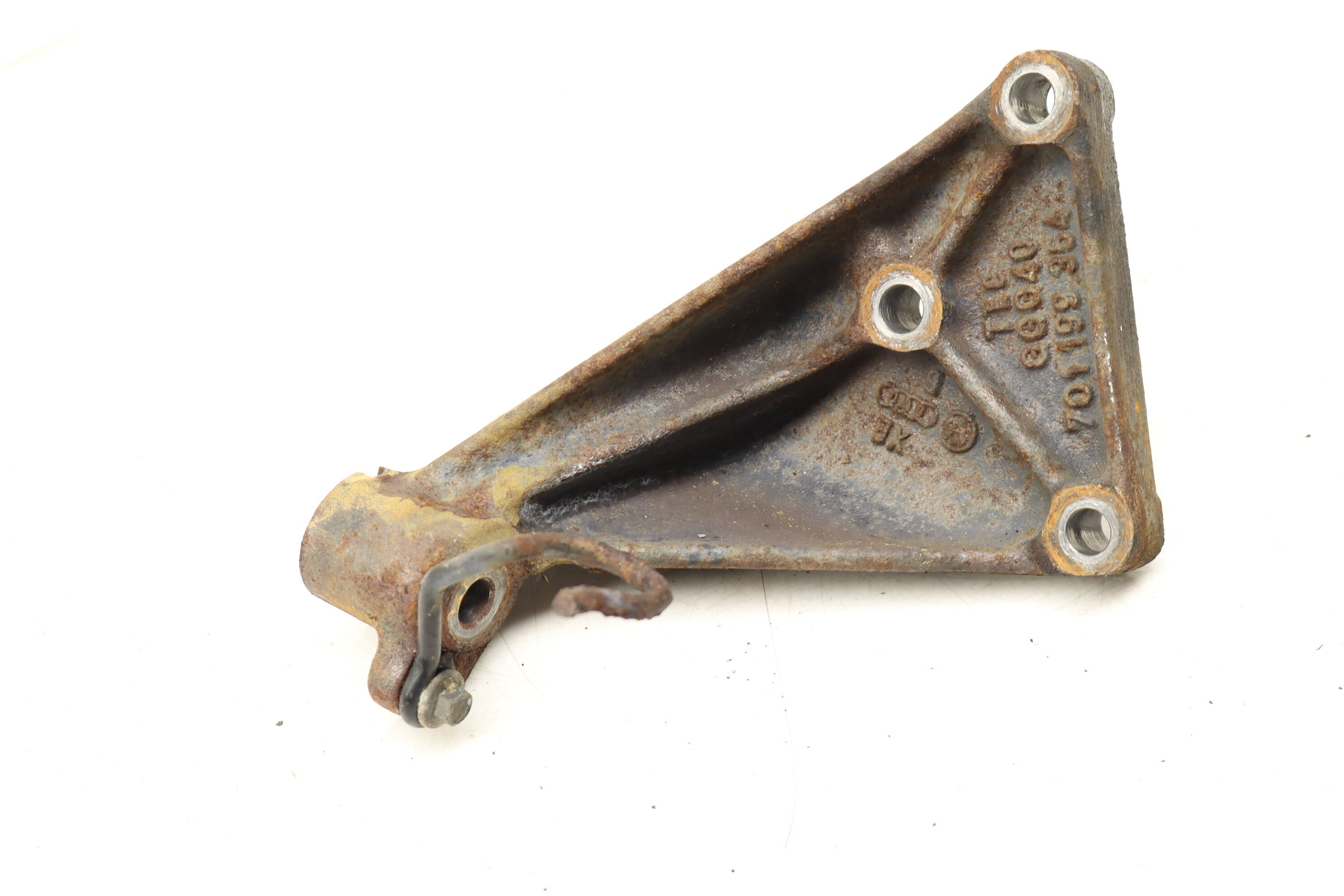 Transmission Mount Bracket 701199354