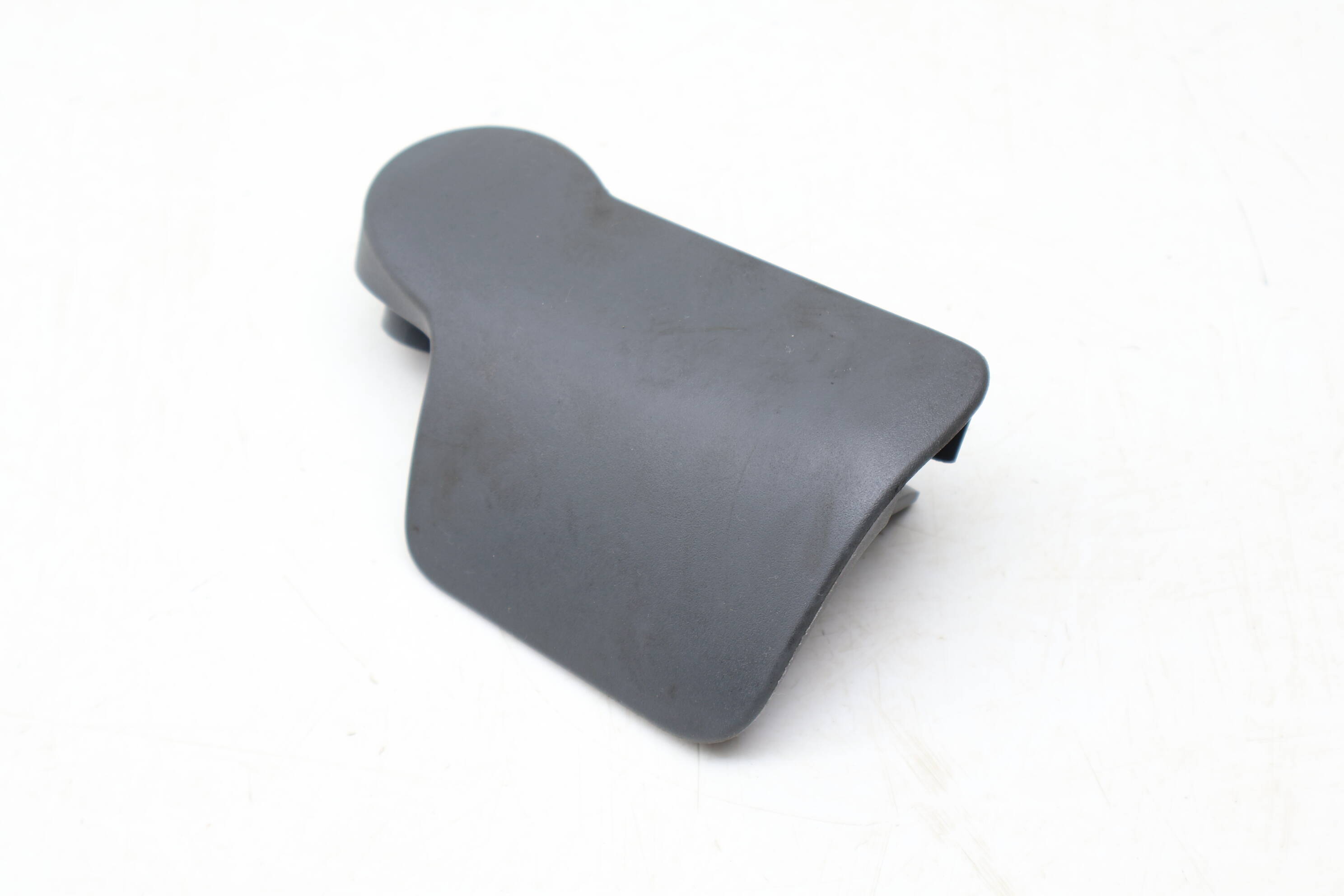 Hood Latch Release Lever / Handle 8T1823533B