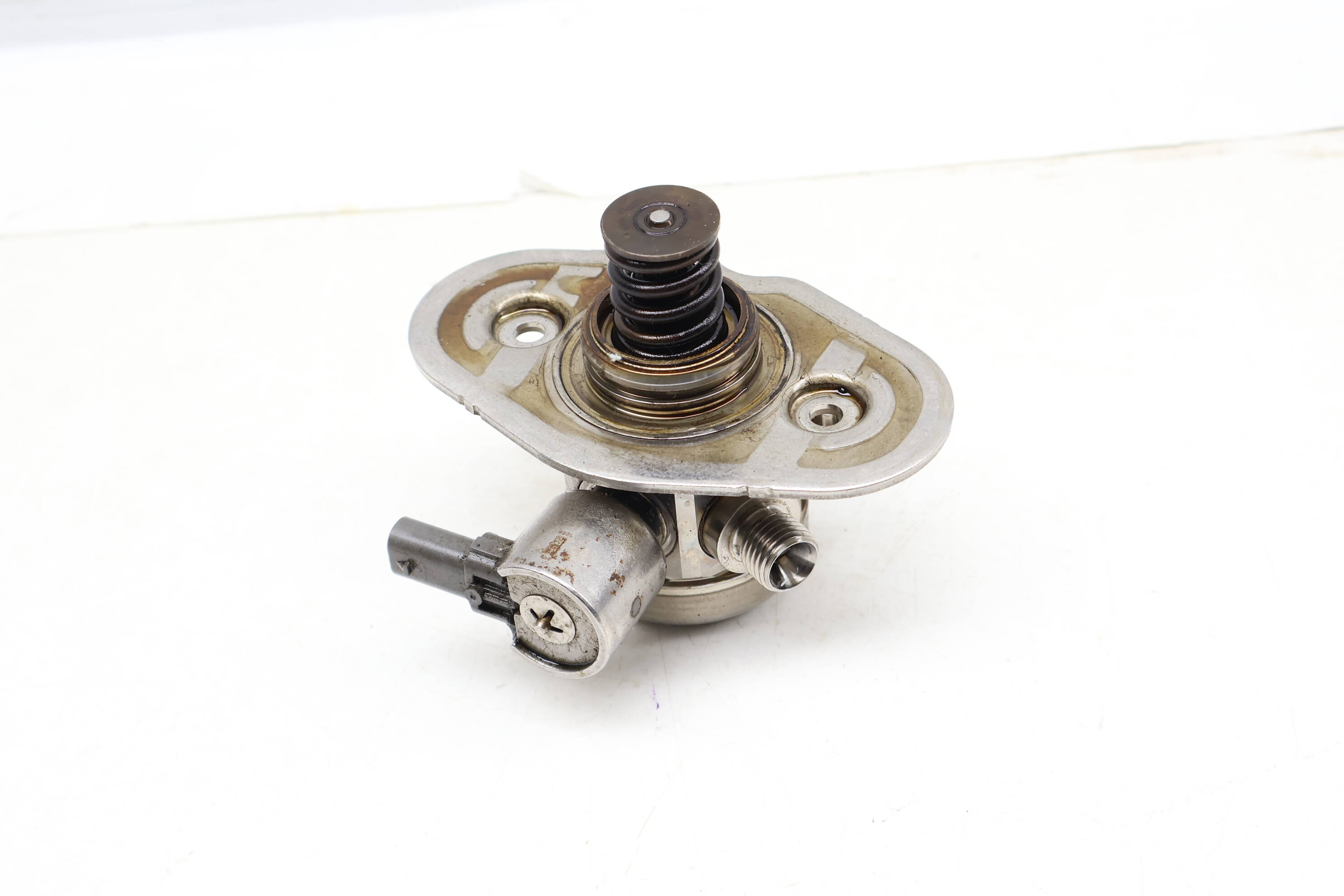 High Pressure Fuel Pump / Hpfp 13518604229