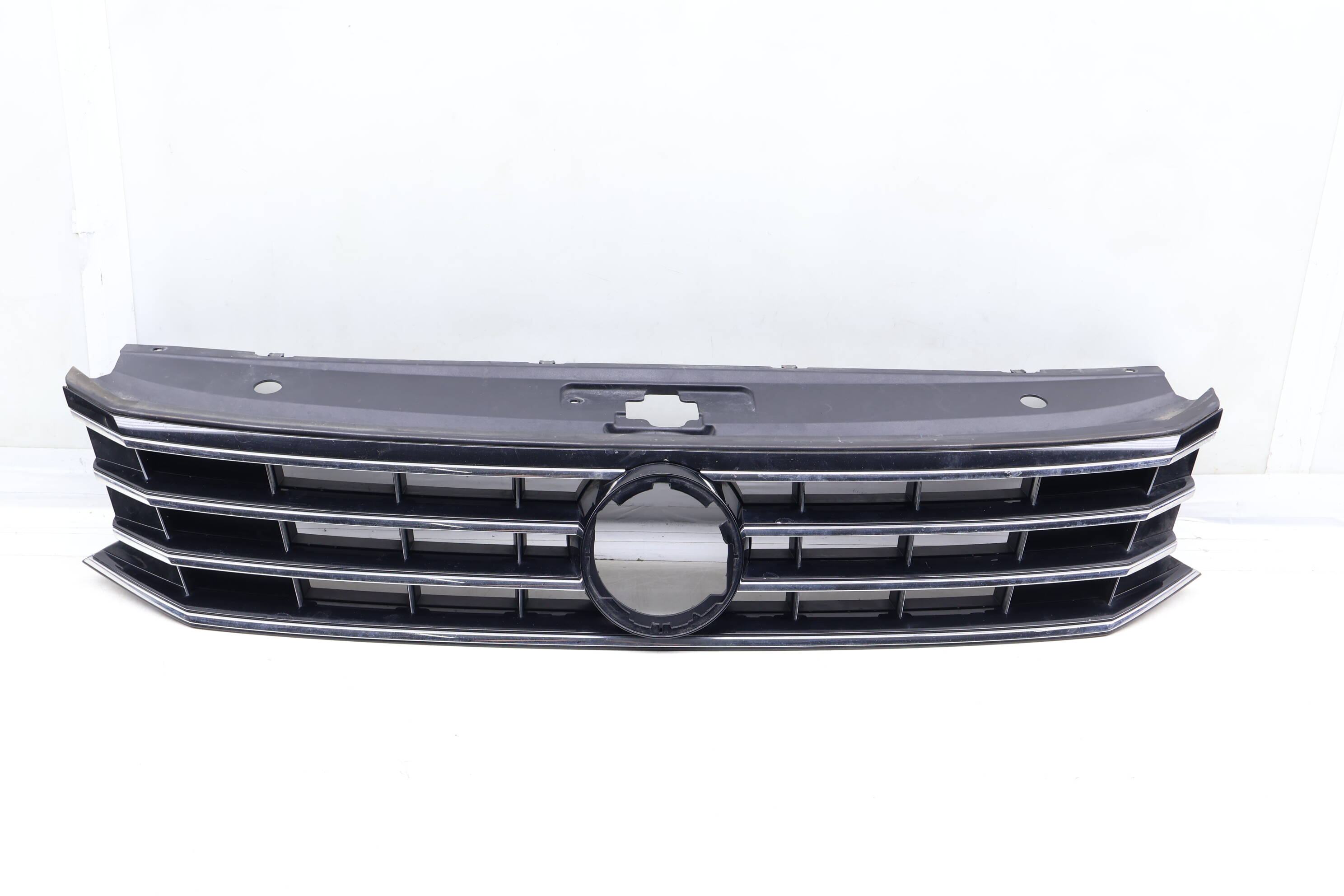 Center Grille Assembly 561853653C