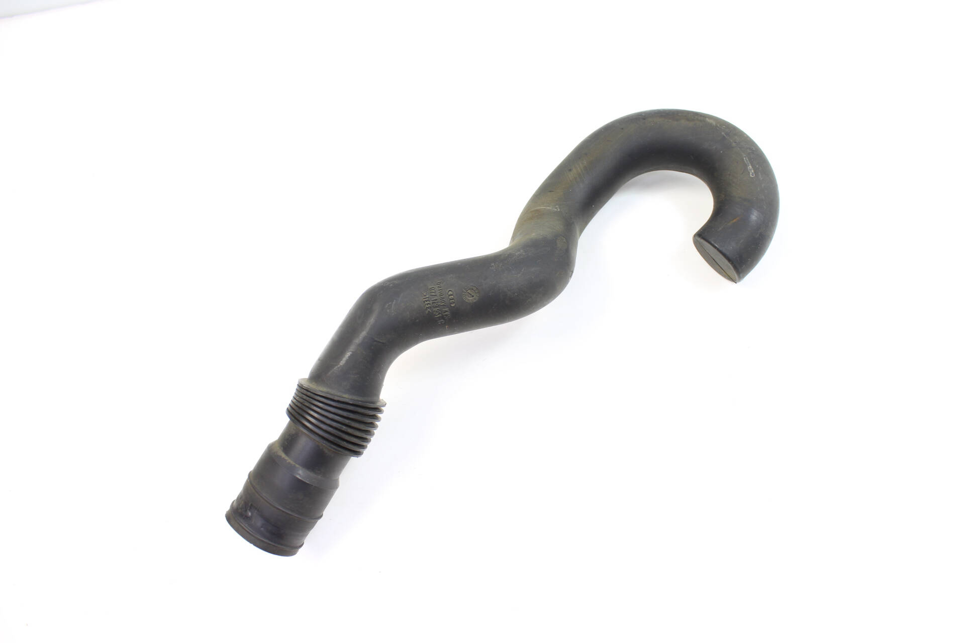 Air Intake Hose / Tube 077129951C