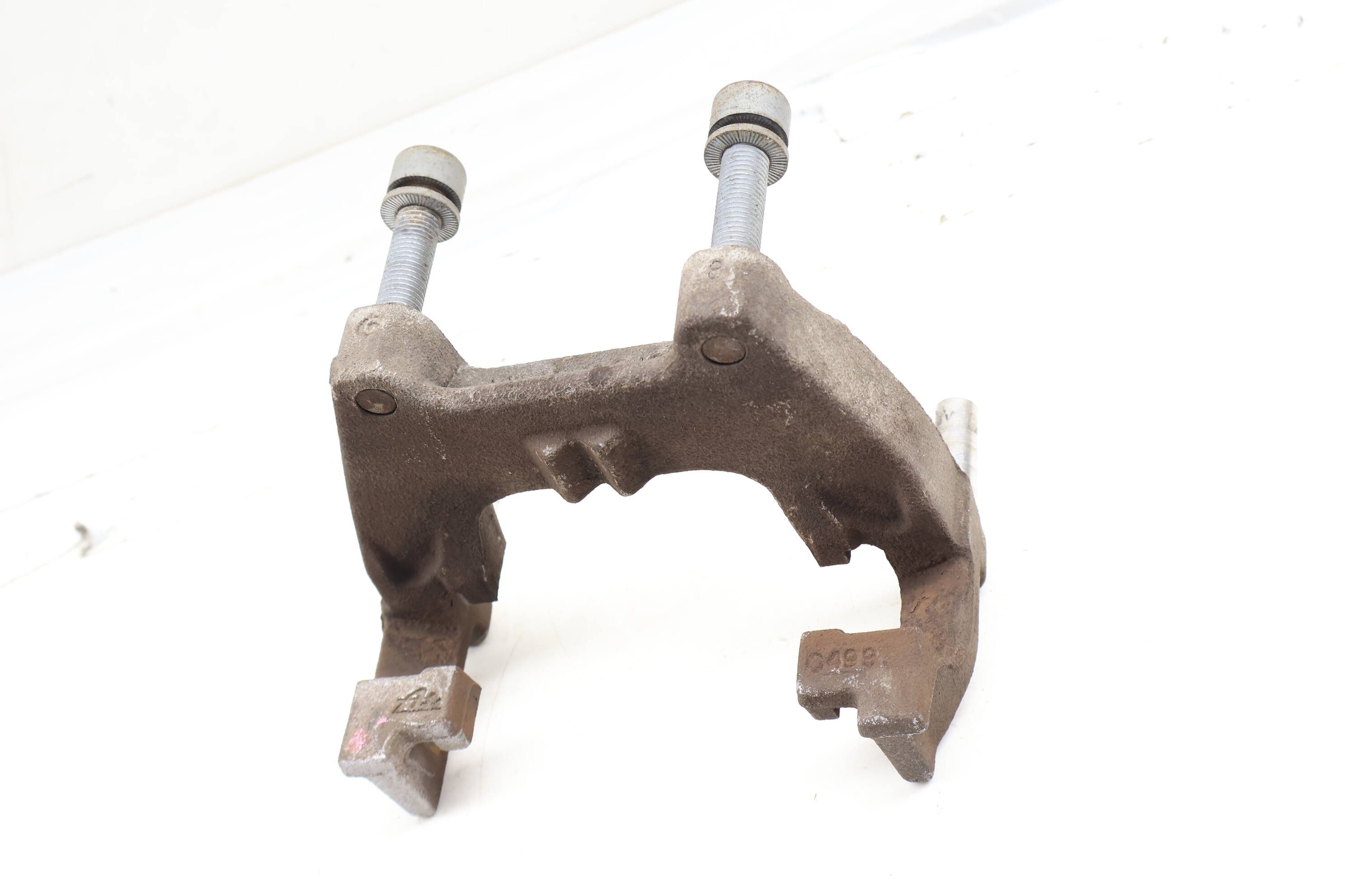 Brake Caliper Carrier / Bracket 5Q0615425C