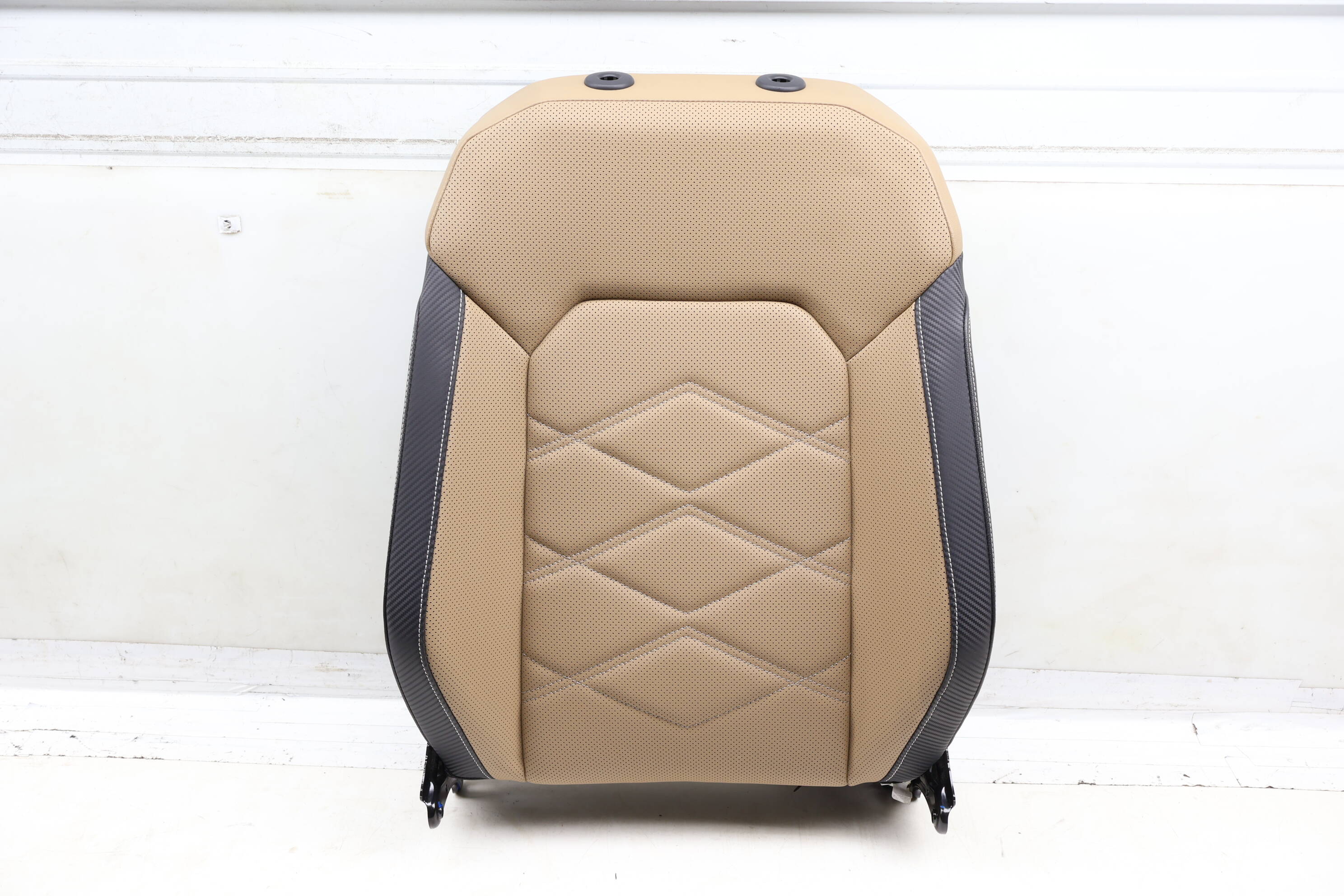 Upper Seat Backrest Cushion Assembly 3CN881805AH