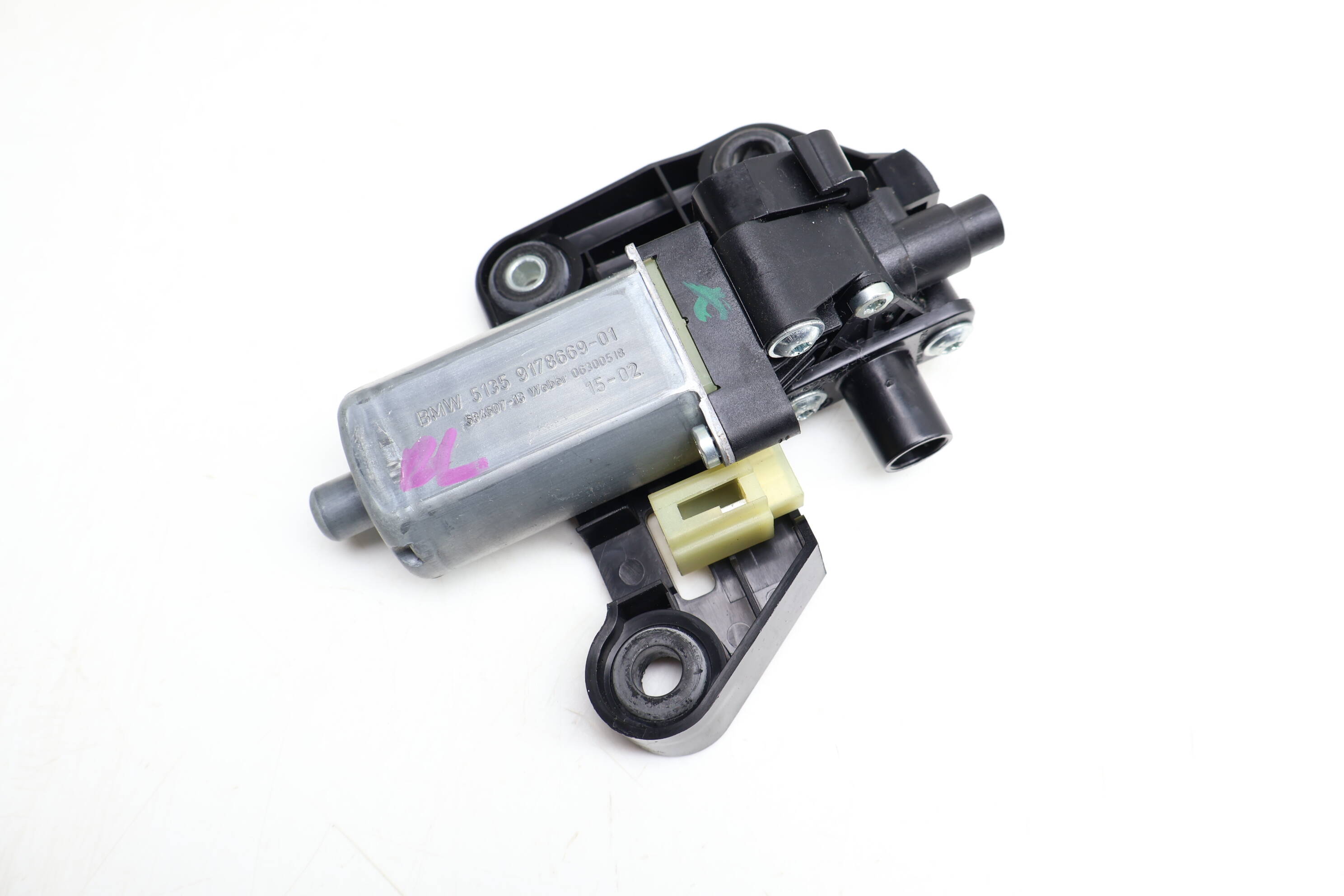 Window Sunshade / Sun Shade Motor 67659178669